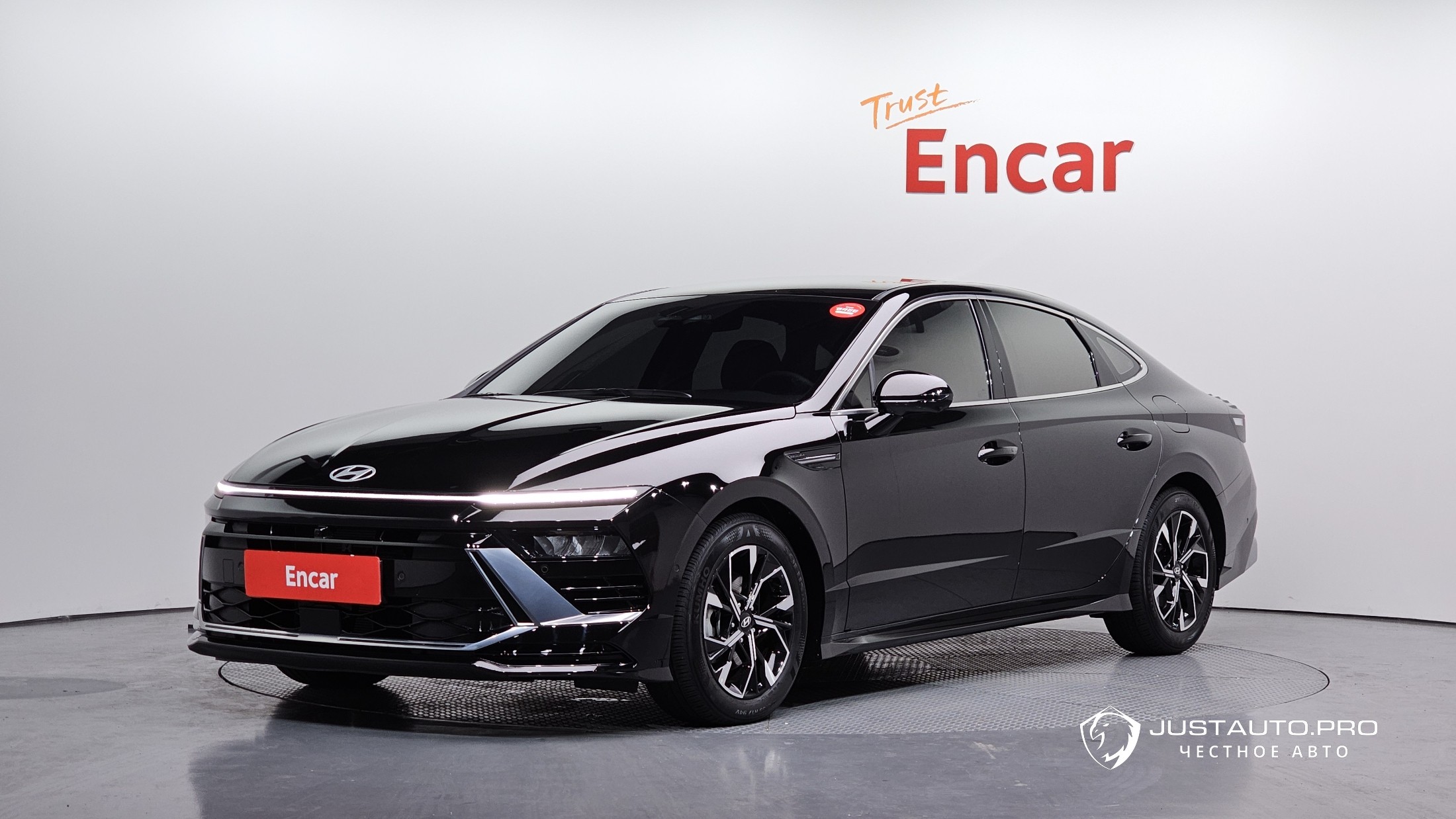 Автомобиль Hyundai Sonata
