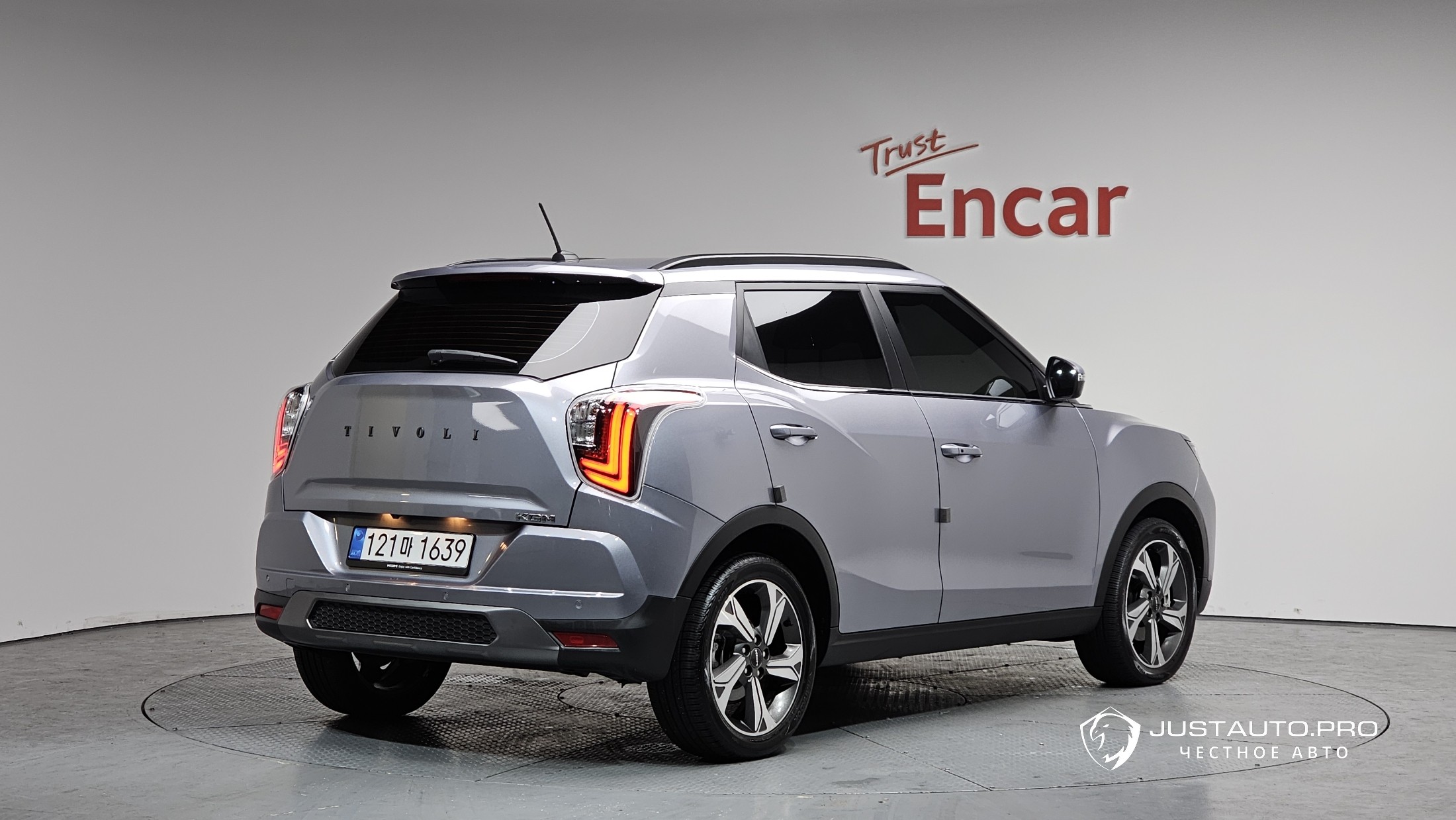 Автомобиль KG_Mobility_Ssangyong TIBOLI