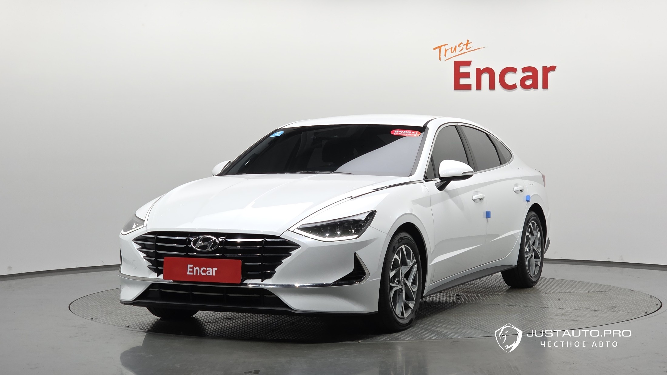 Автомобиль Hyundai Sonata