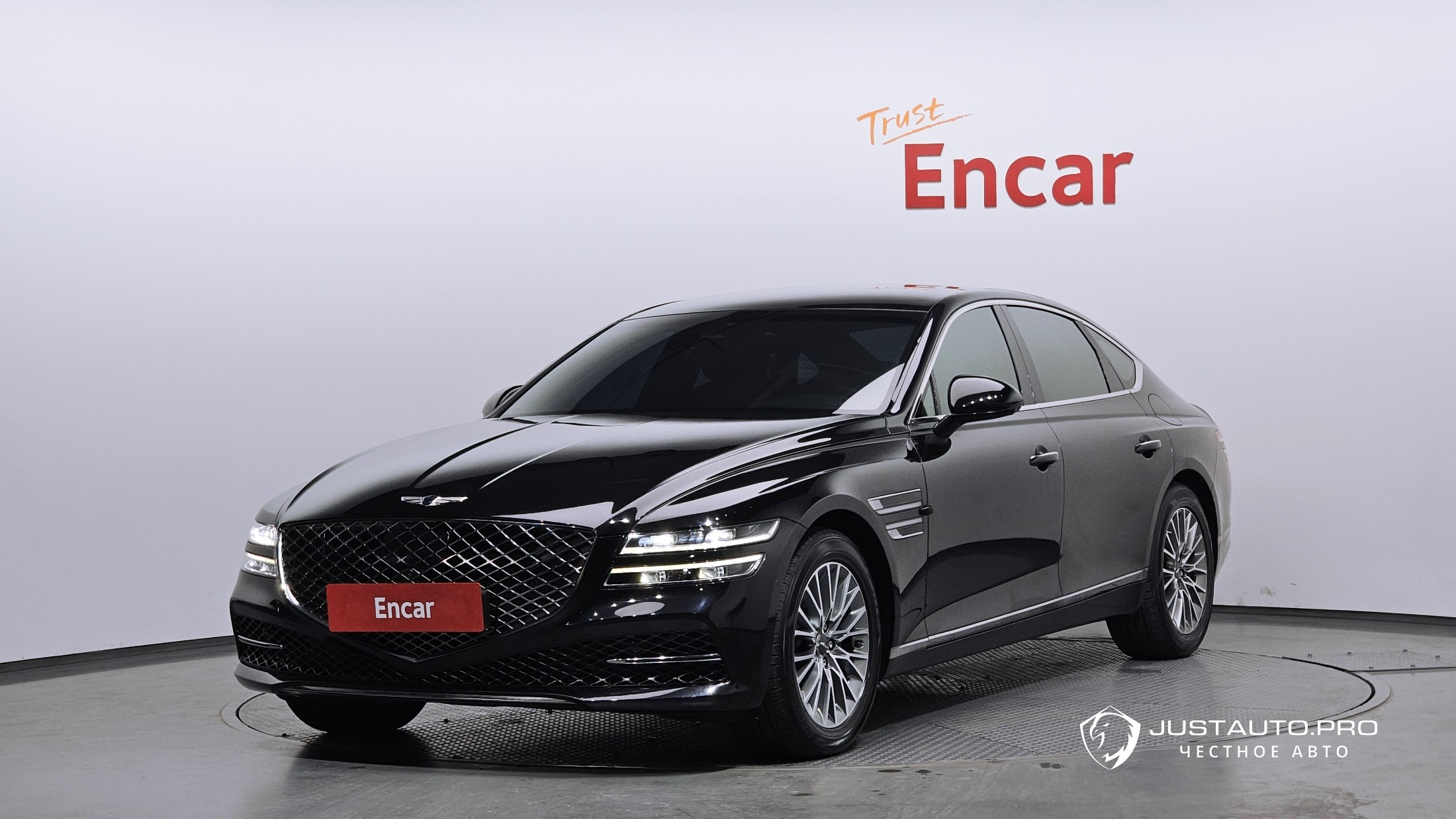 Автомобиль Genesis G80