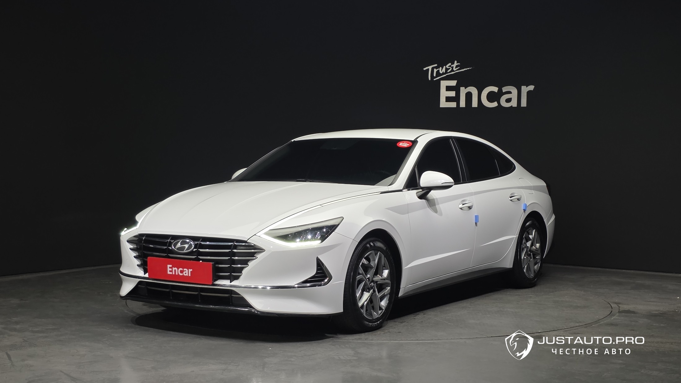 Автомобиль Hyundai Sonata