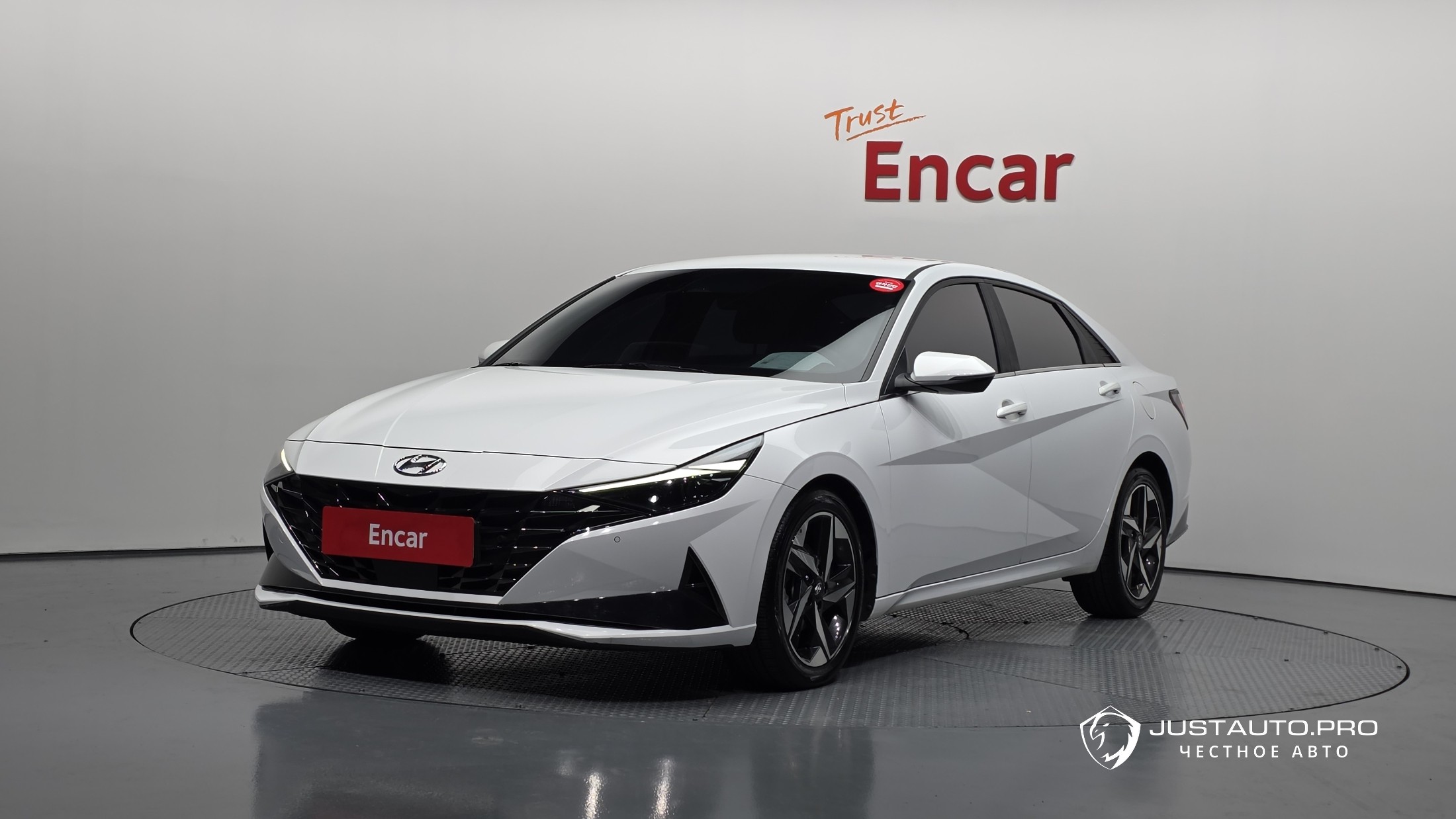 Автомобиль Hyundai AVANTE