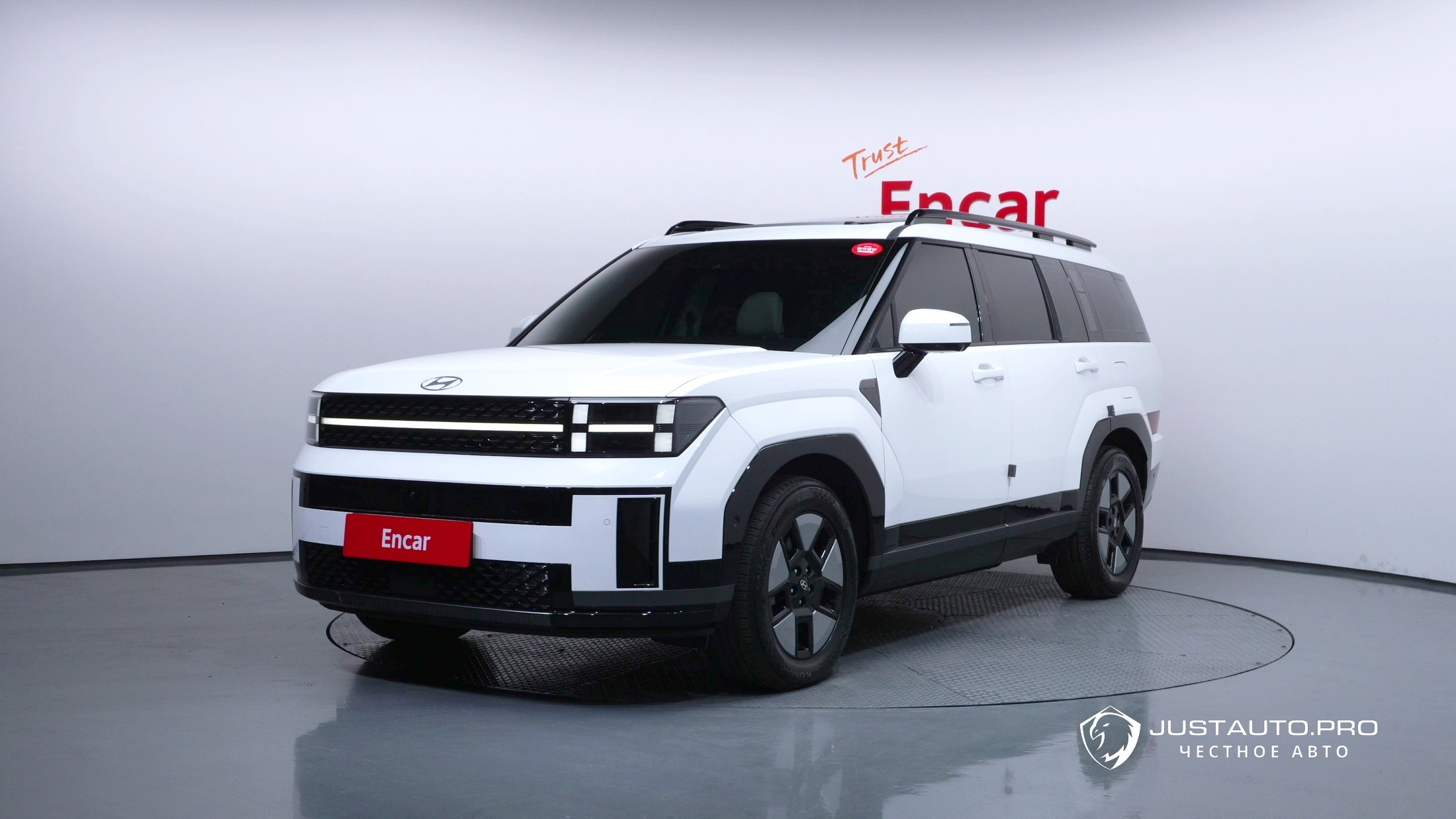 Автомобиль Hyundai Santafe