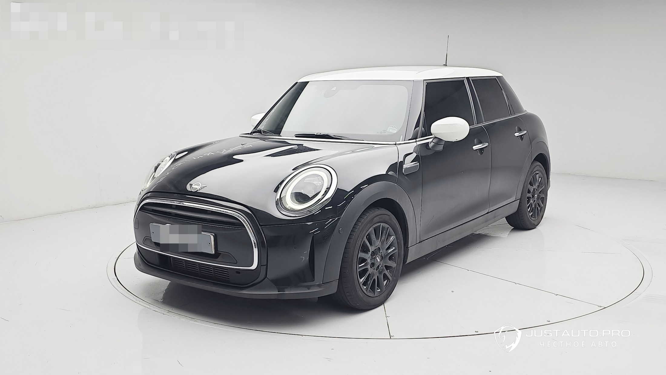 Автомобиль Mini Cooper
