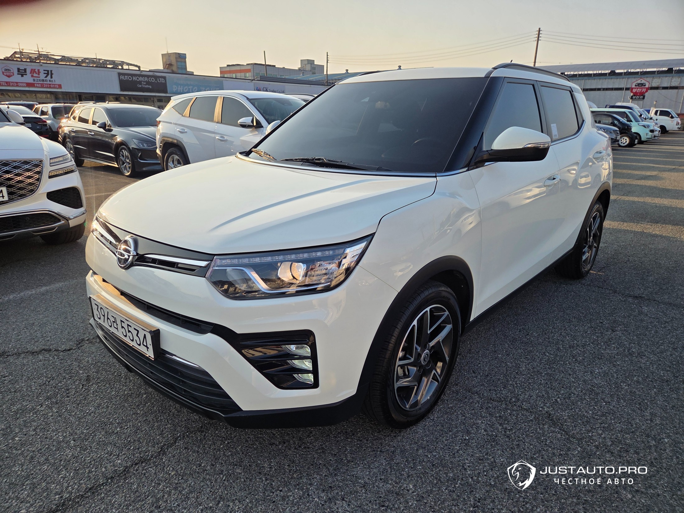 Автомобиль KG_Mobility_Ssangyong TIBOLI