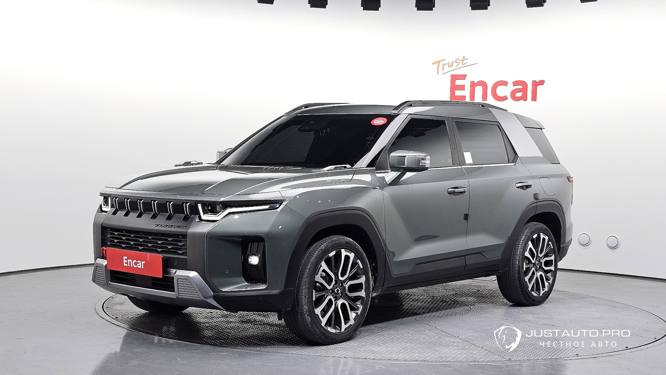 Автомобиль KG_Mobility_Ssangyong Torres
