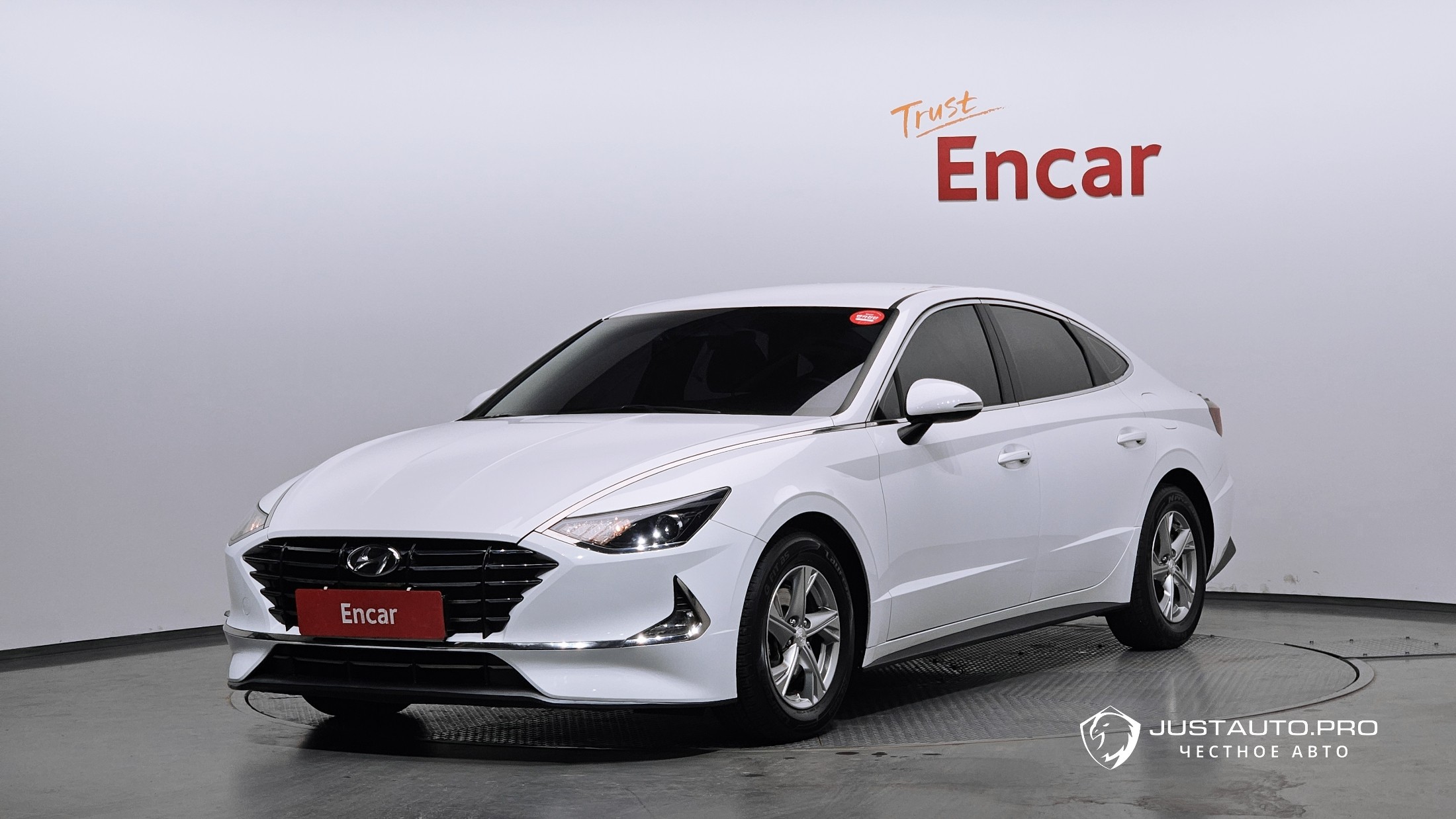 Автомобиль Hyundai Sonata