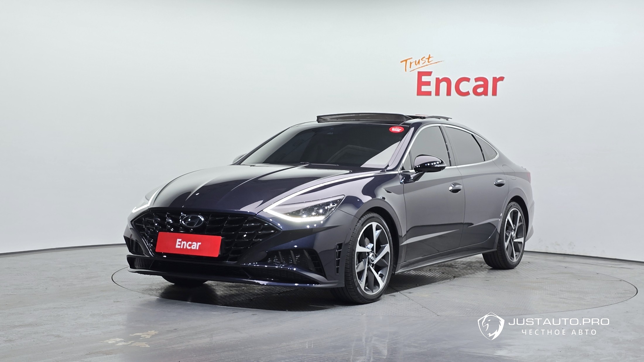 Автомобиль Hyundai Sonata