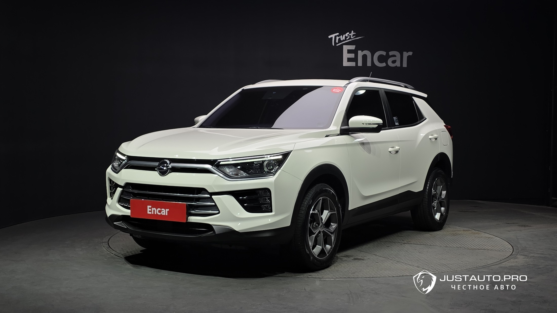 Автомобиль KG_Mobility_Ssangyong KORANDO
