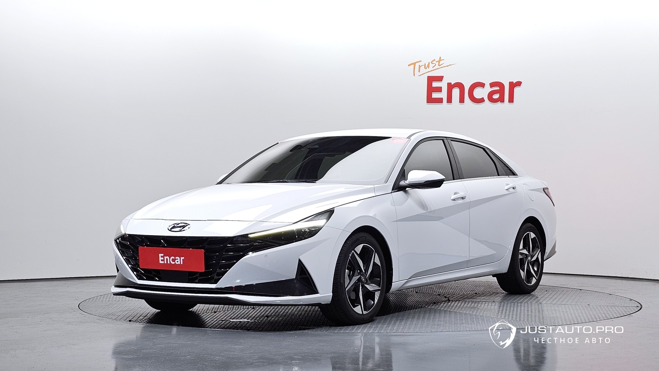 Автомобиль Hyundai AVANTE