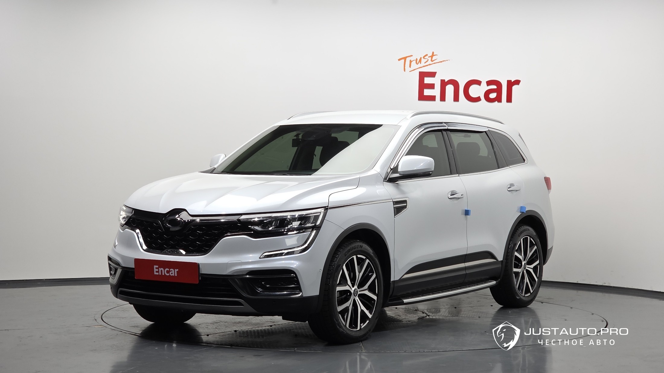 Автомобиль Renault-KoreaSamsung QM6