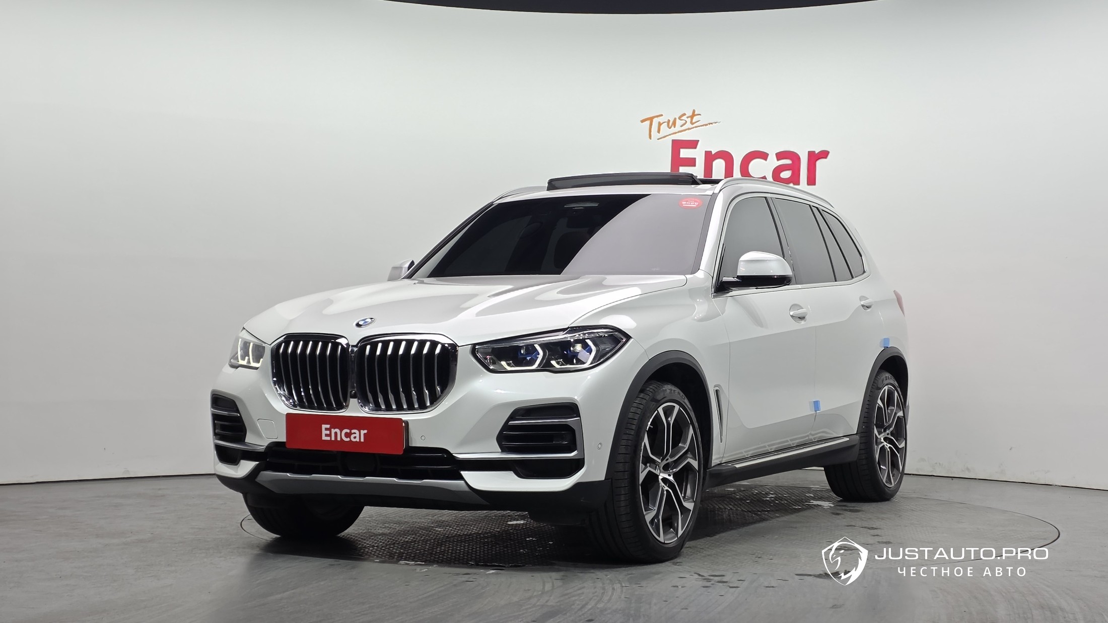 Автомобиль BMW X5
