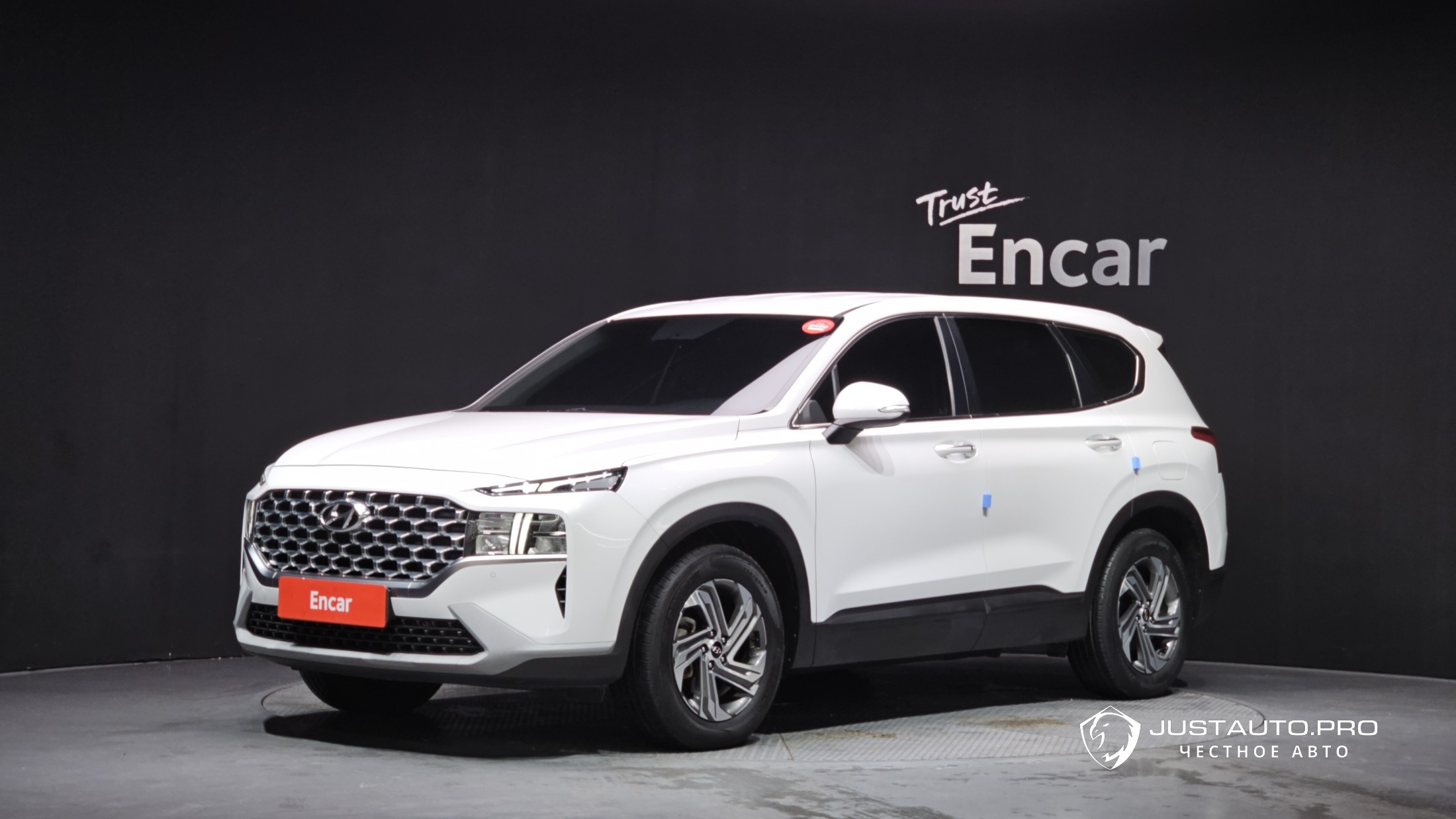 Автомобиль Hyundai Santafe
