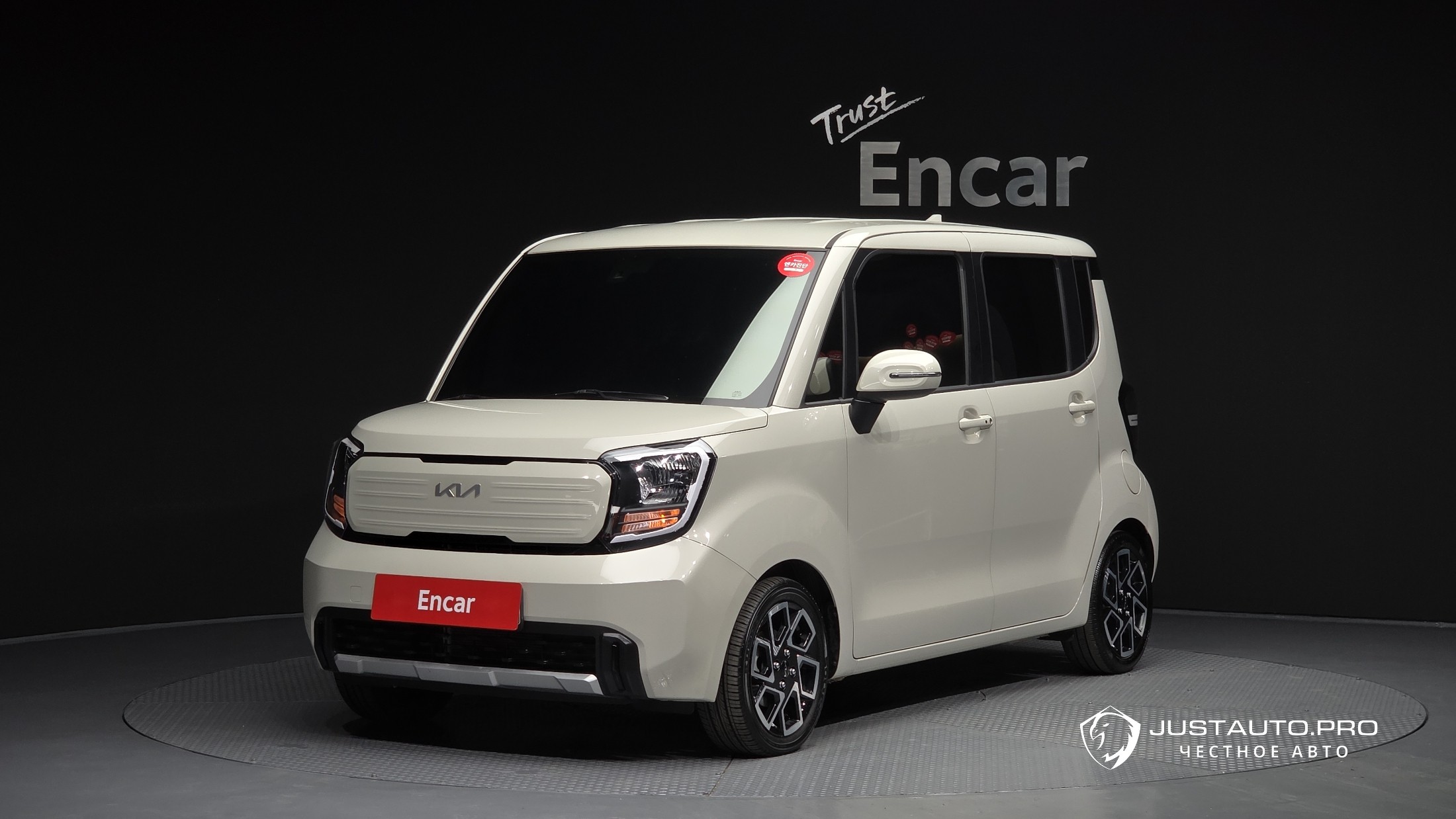 Автомобиль Kia RAY