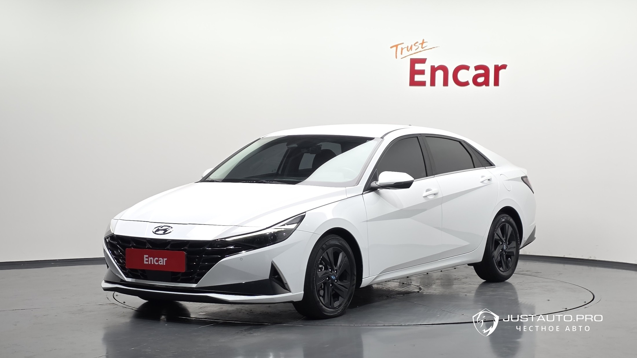 Автомобиль Hyundai AVANTE