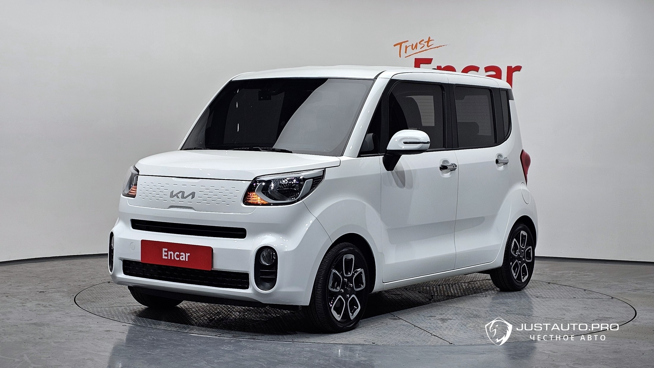 Автомобиль Kia RAY