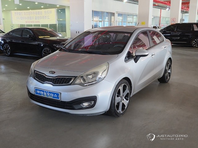 Автомобиль Kia pride