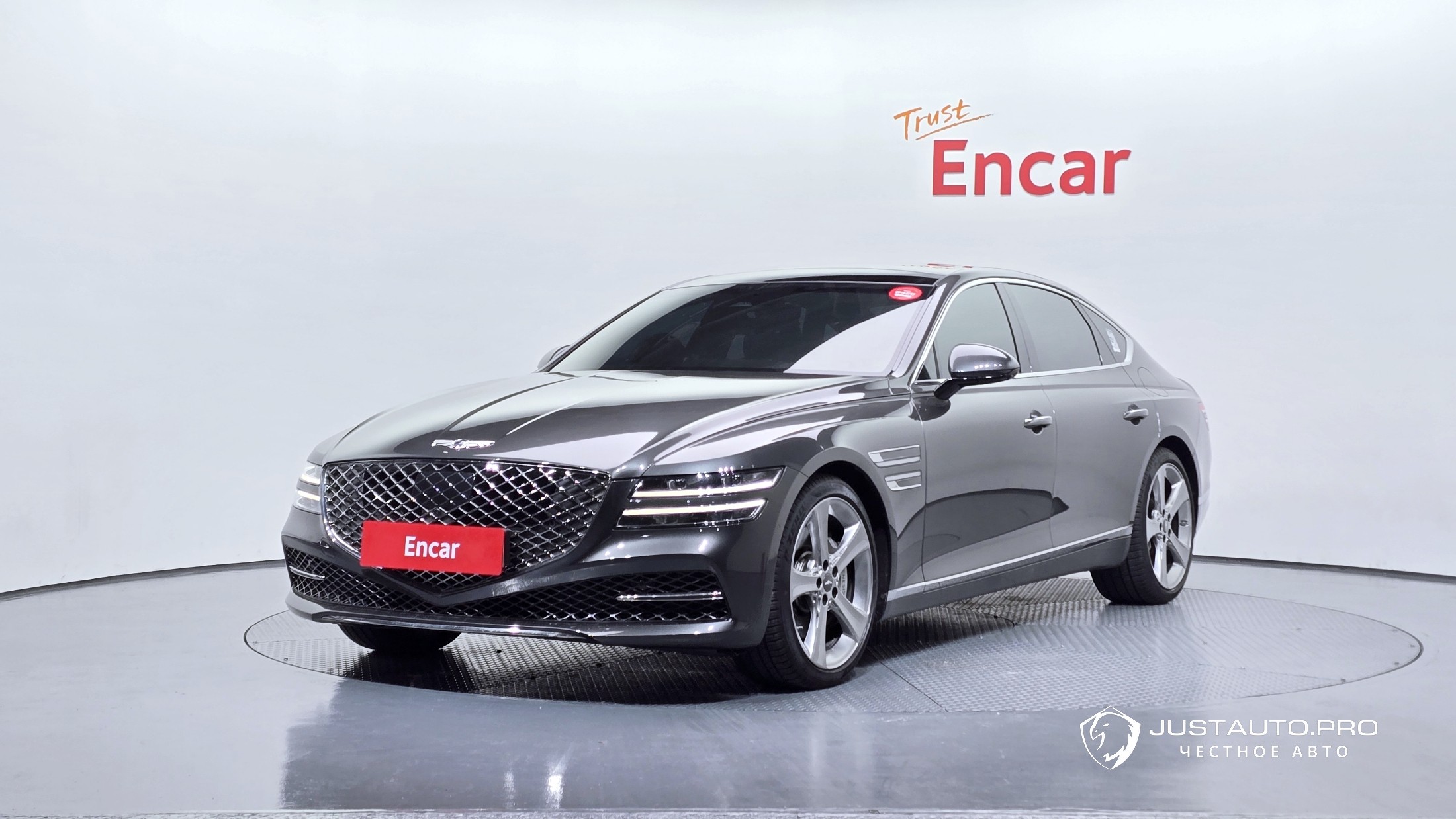 Автомобиль Genesis G80