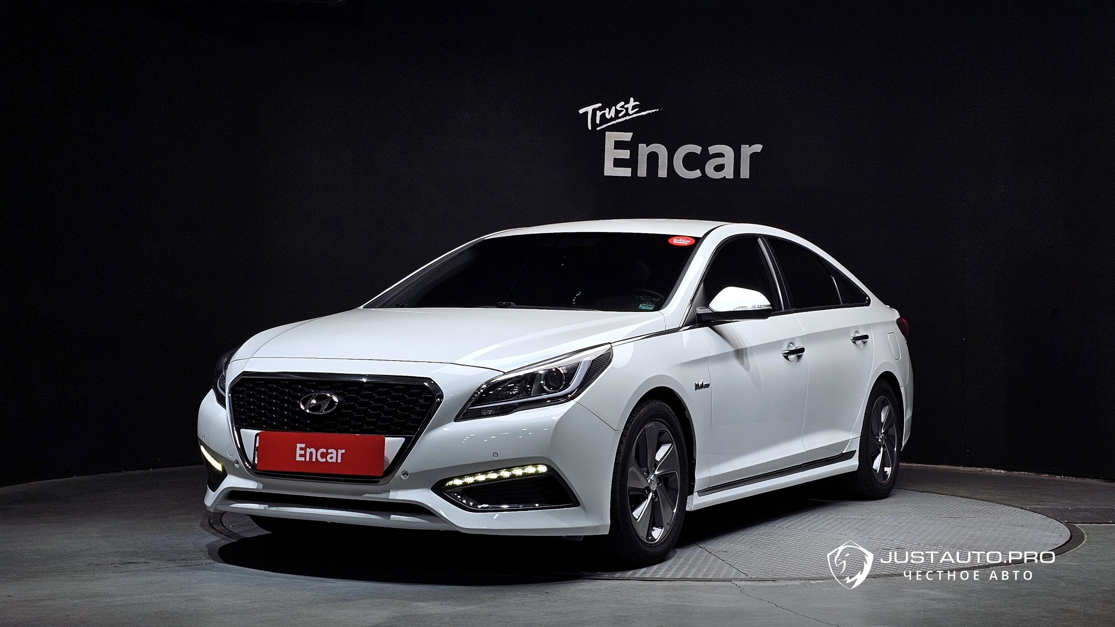 Автомобиль Hyundai Sonata