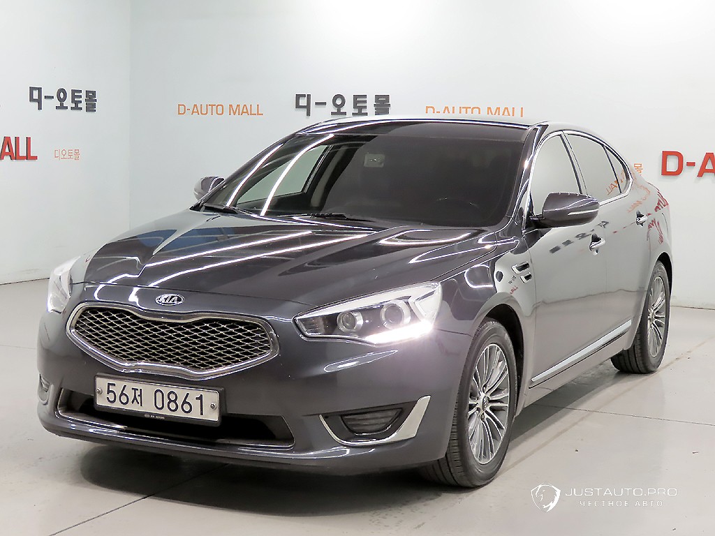 Автомобиль Kia K7