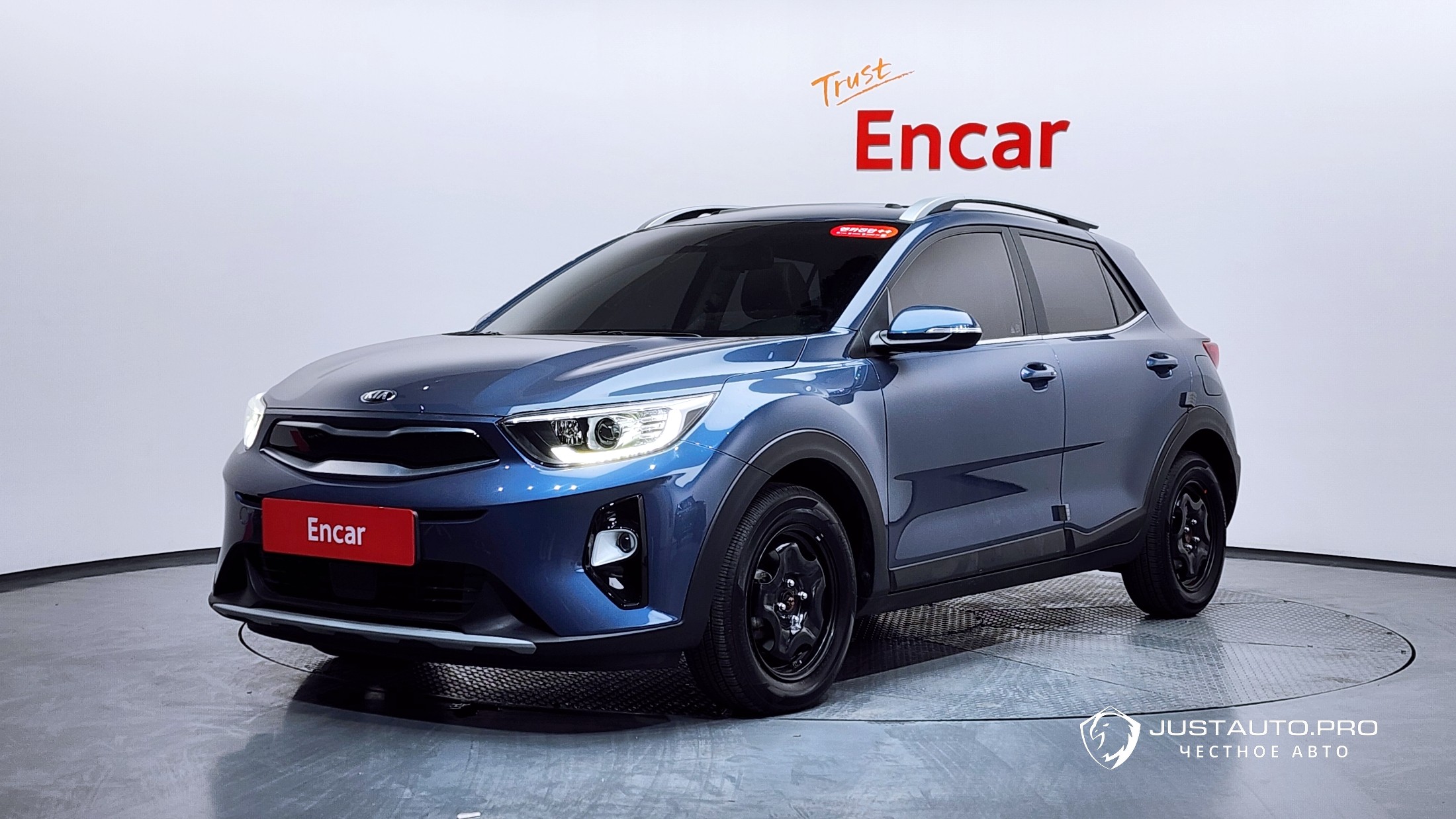 Автомобиль Kia Stonic