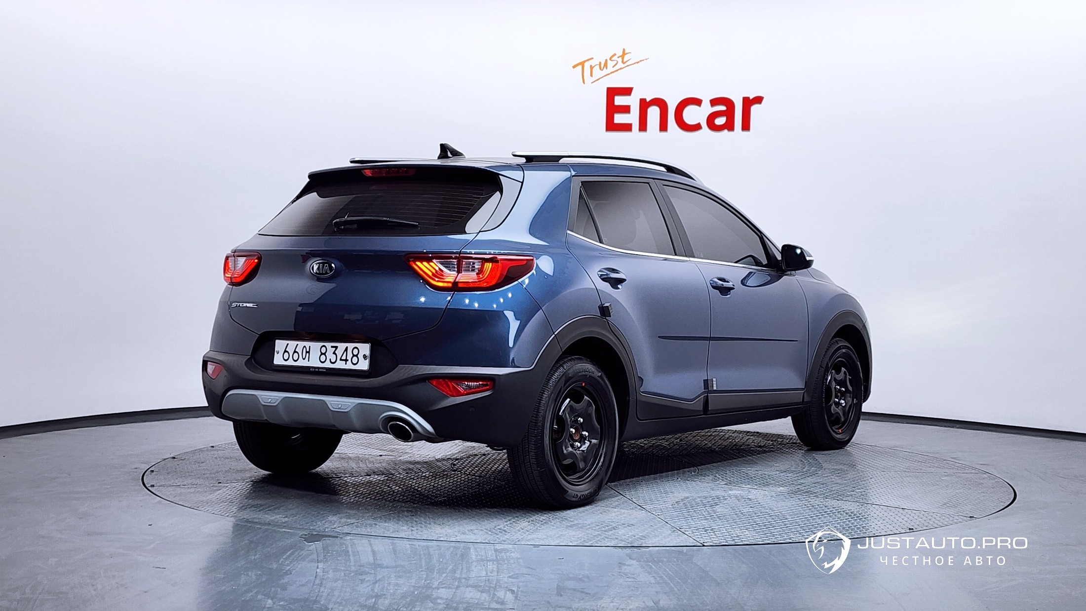 Автомобиль Kia Stonic