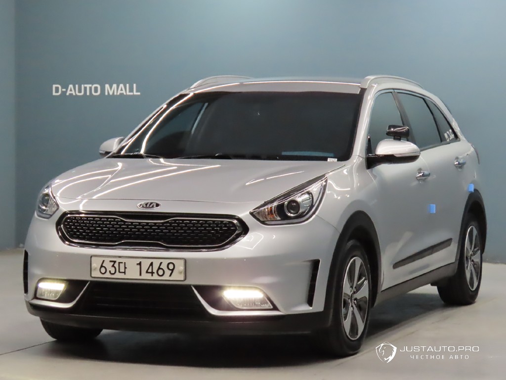 Автомобиль Kia Niro