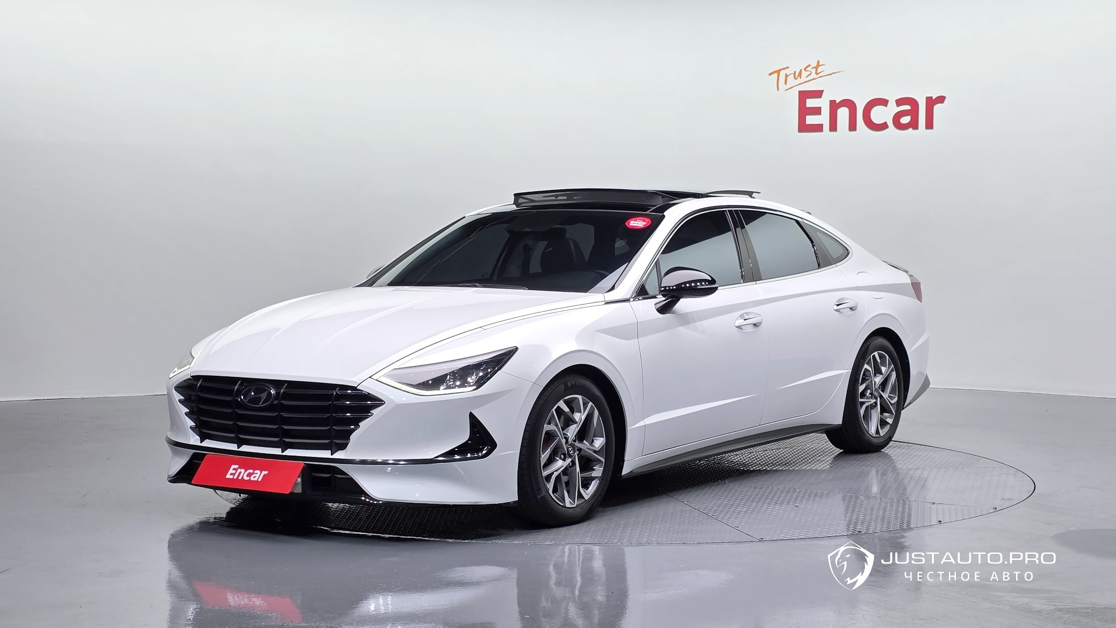 Автомобиль Hyundai Sonata