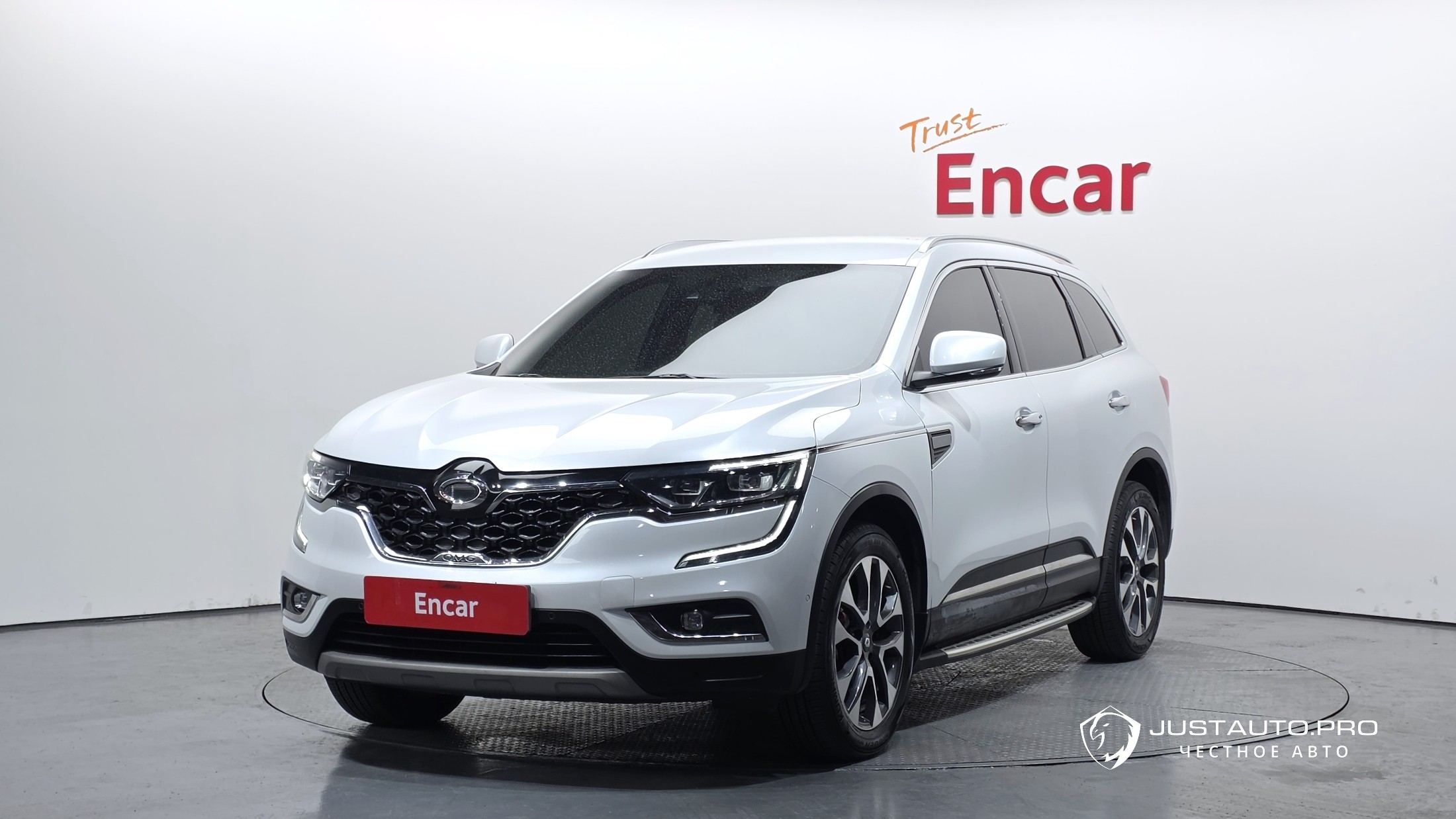 Автомобиль Renault-KoreaSamsung QM6