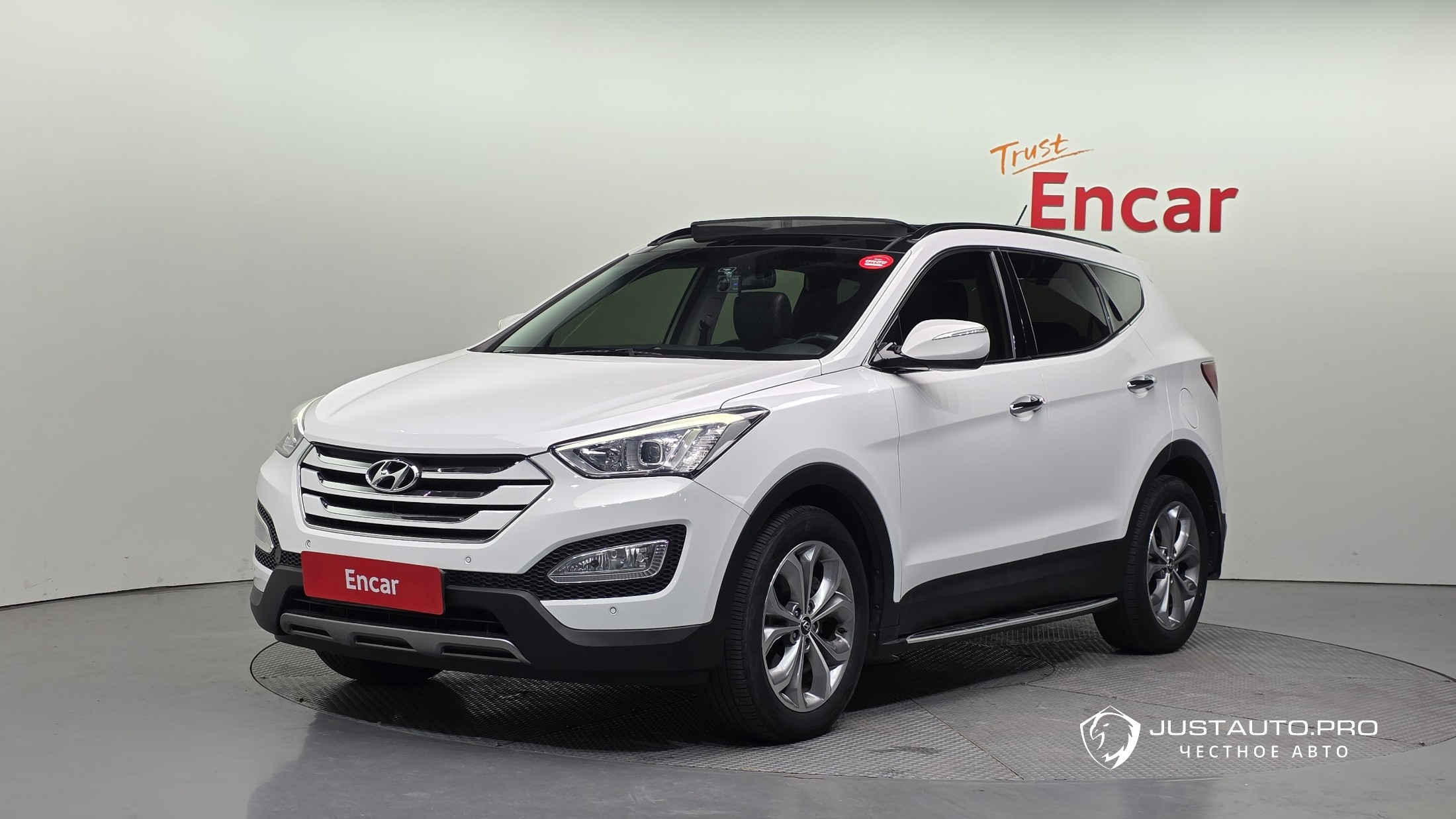 Автомобиль Hyundai Santafe