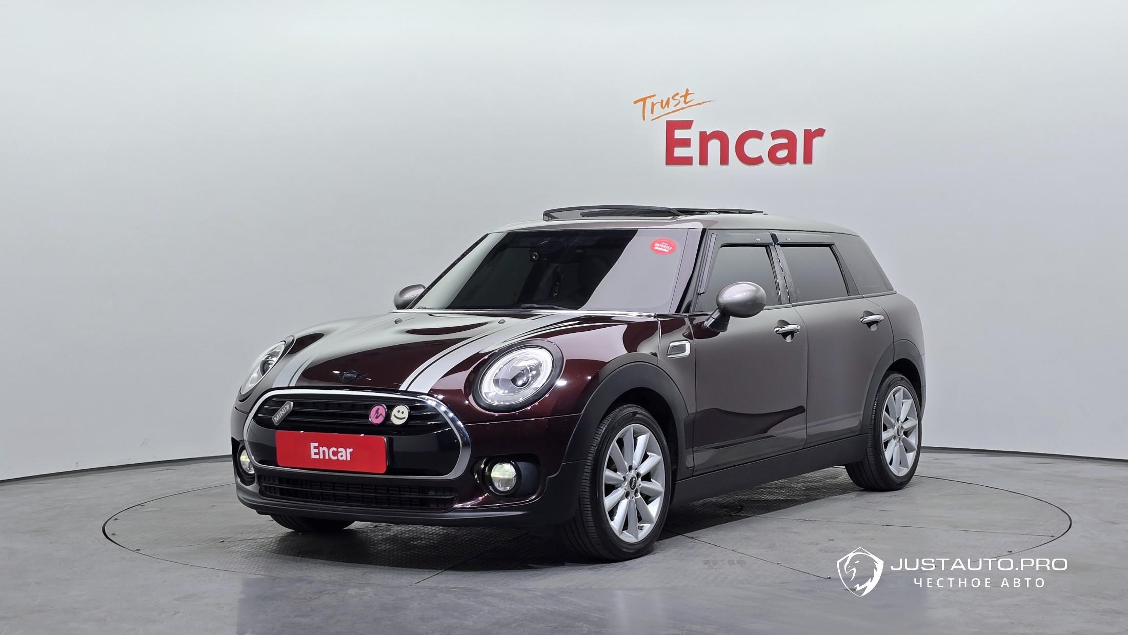 Автомобиль Mini Clubman