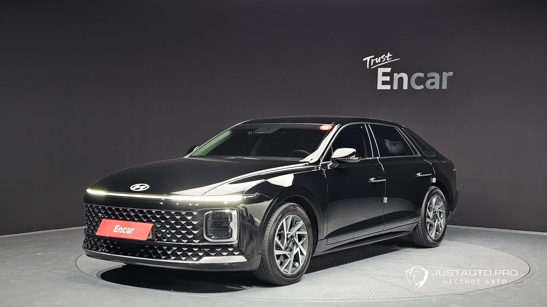 Автомобиль Hyundai Grandeur