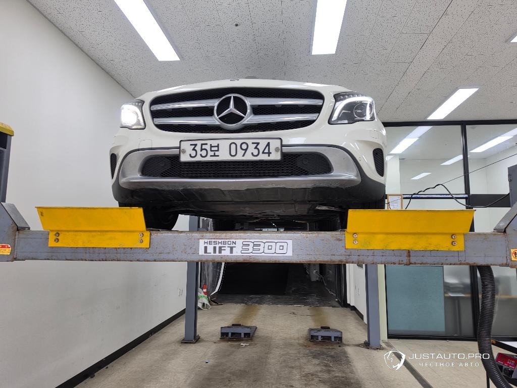 Автомобиль Mercedes-Benz GLA-Class