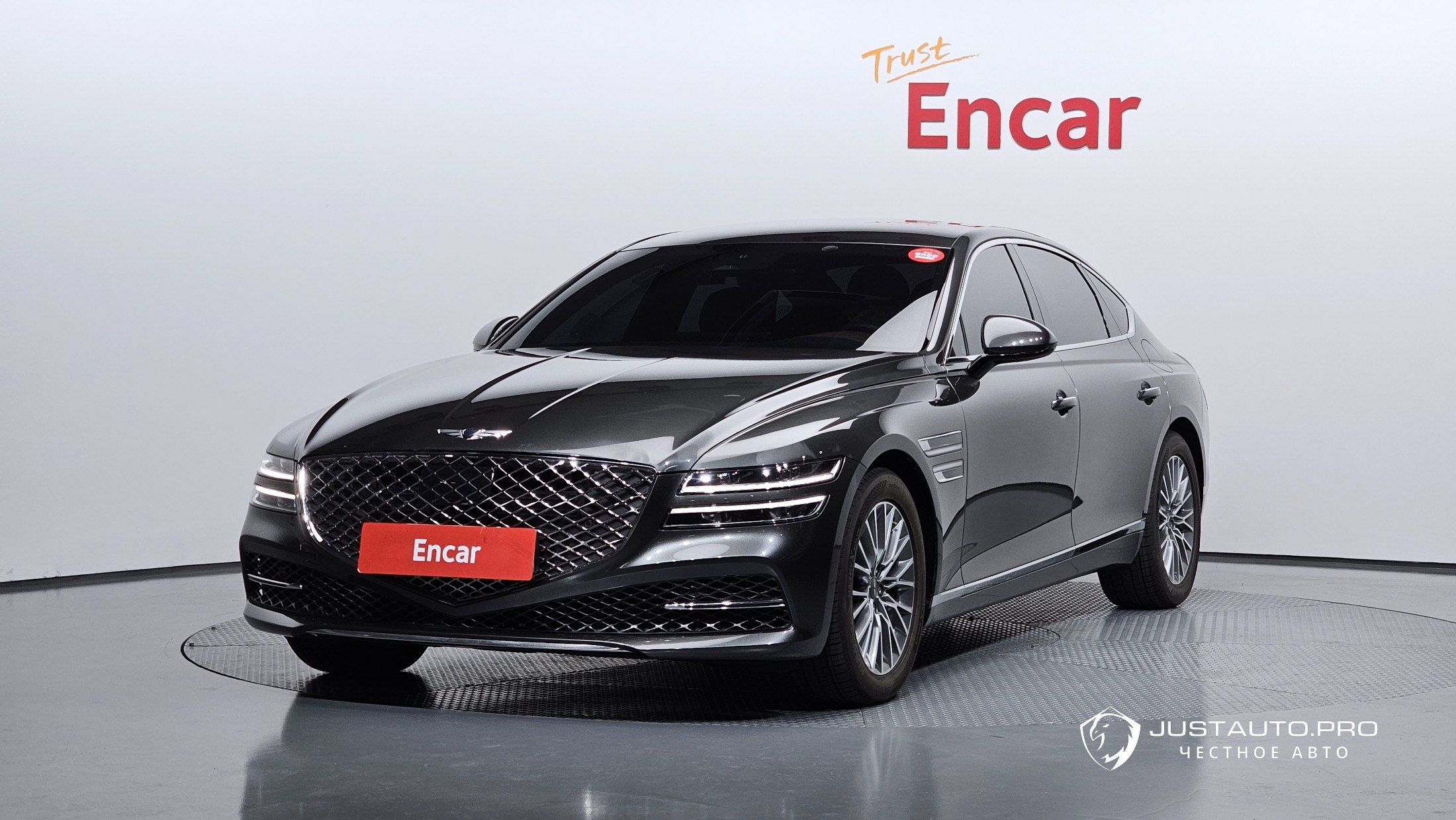 Автомобиль Genesis G80