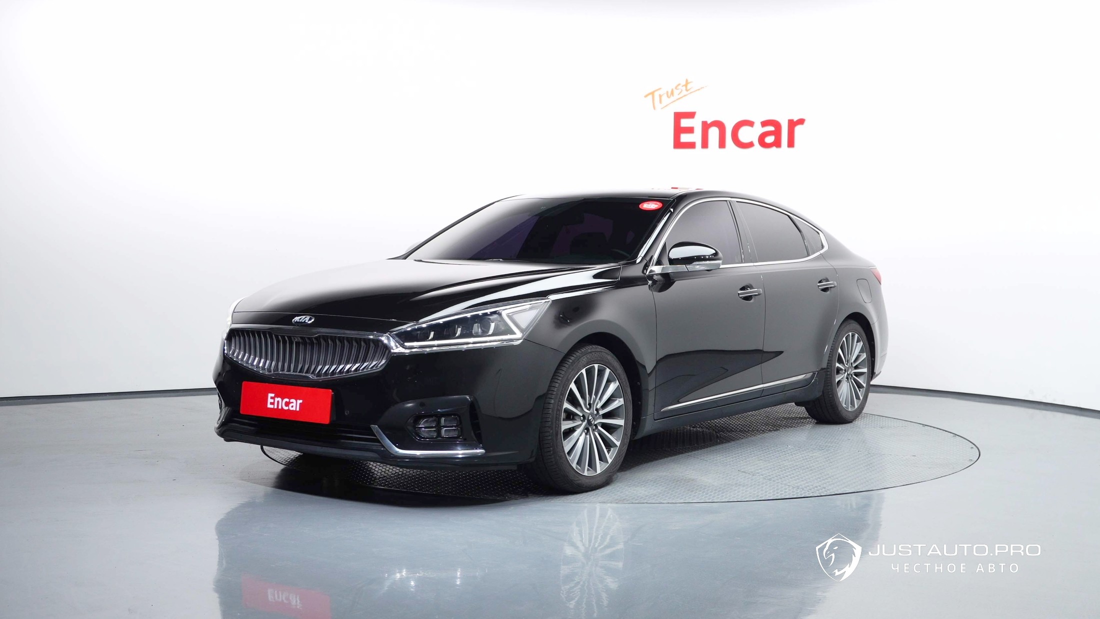 Автомобиль Kia K7