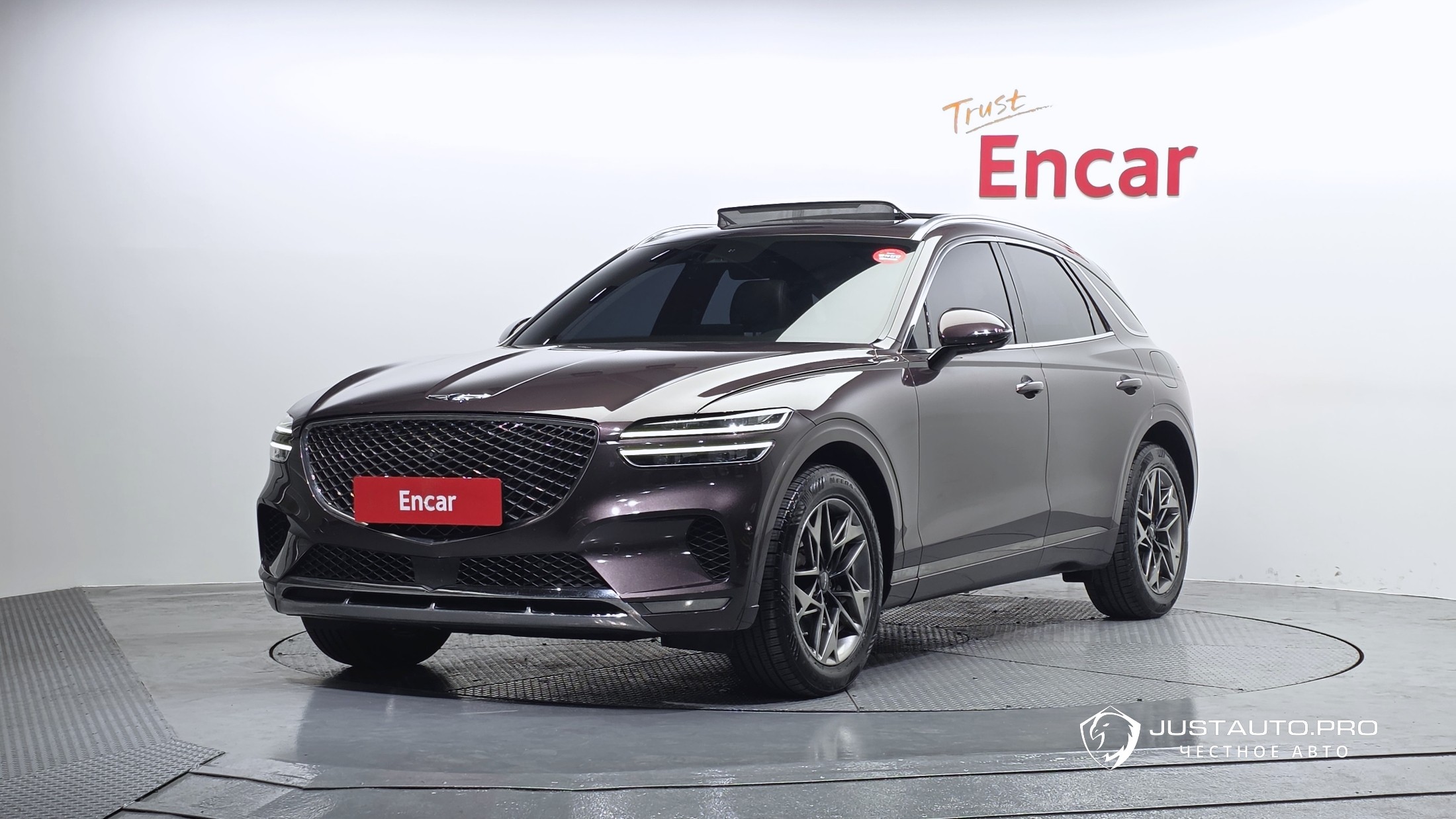 Автомобиль Genesis GV70