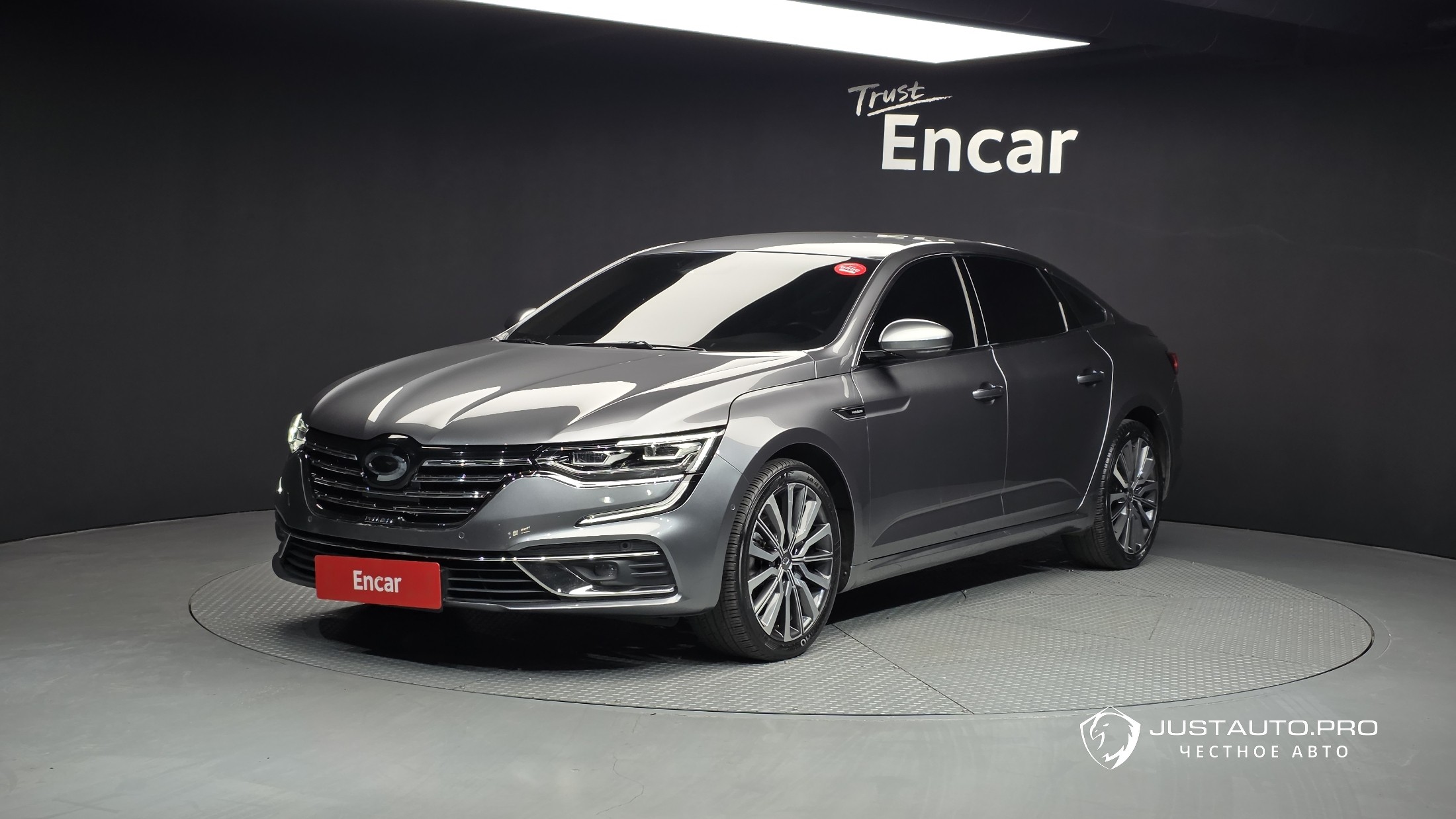 Автомобиль Renault-KoreaSamsung SM6