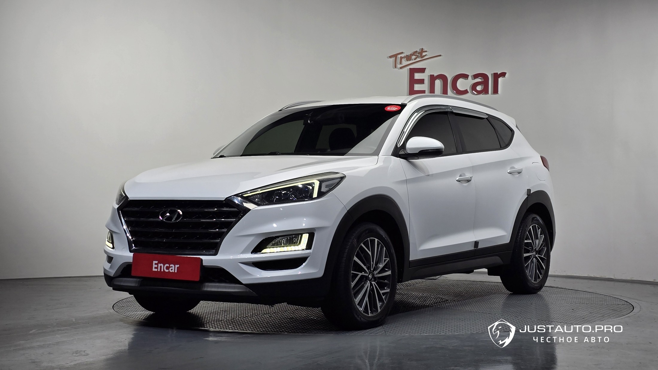 Автомобиль Hyundai Tucson