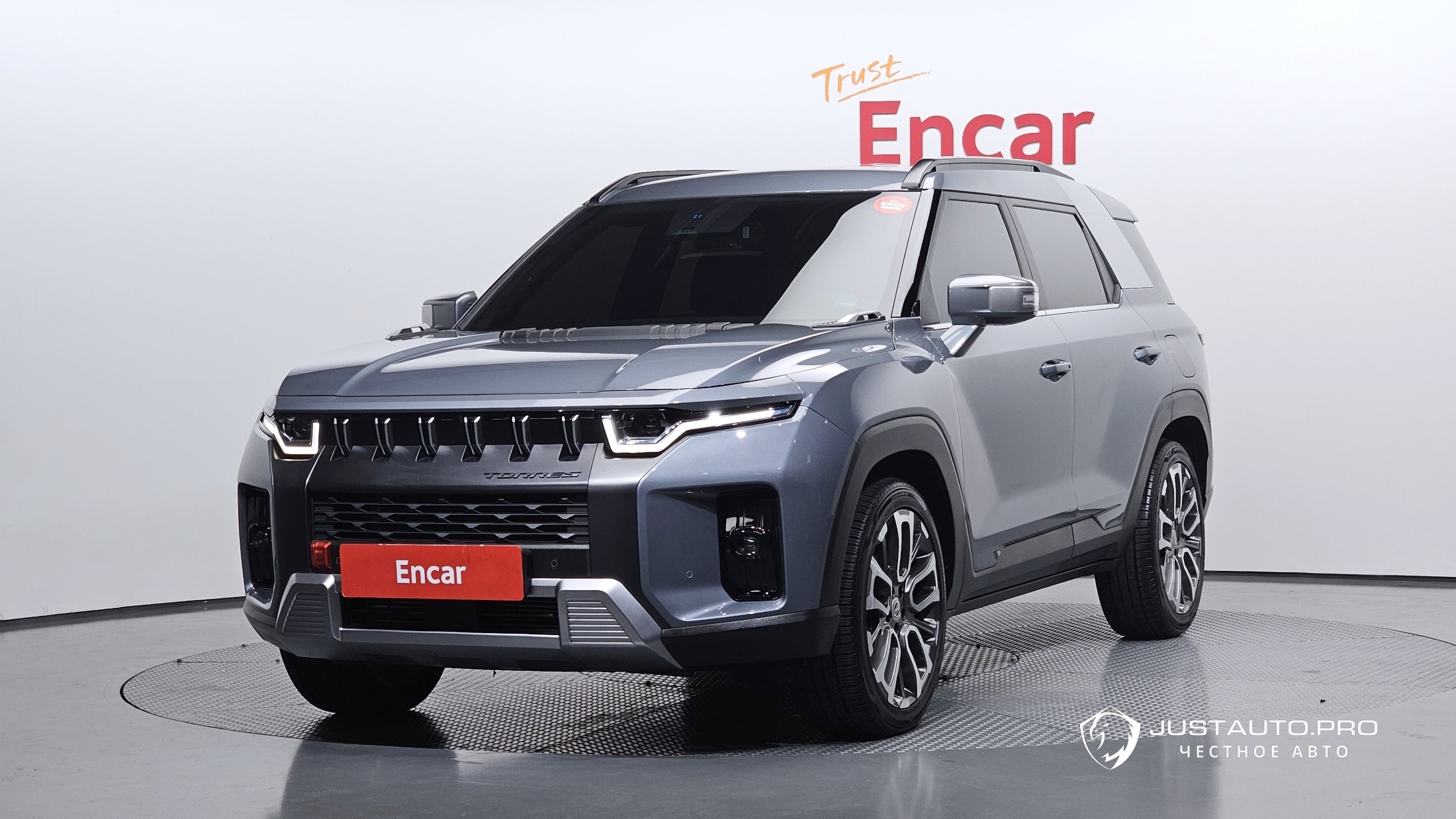 Автомобиль KG_Mobility_Ssangyong Torres