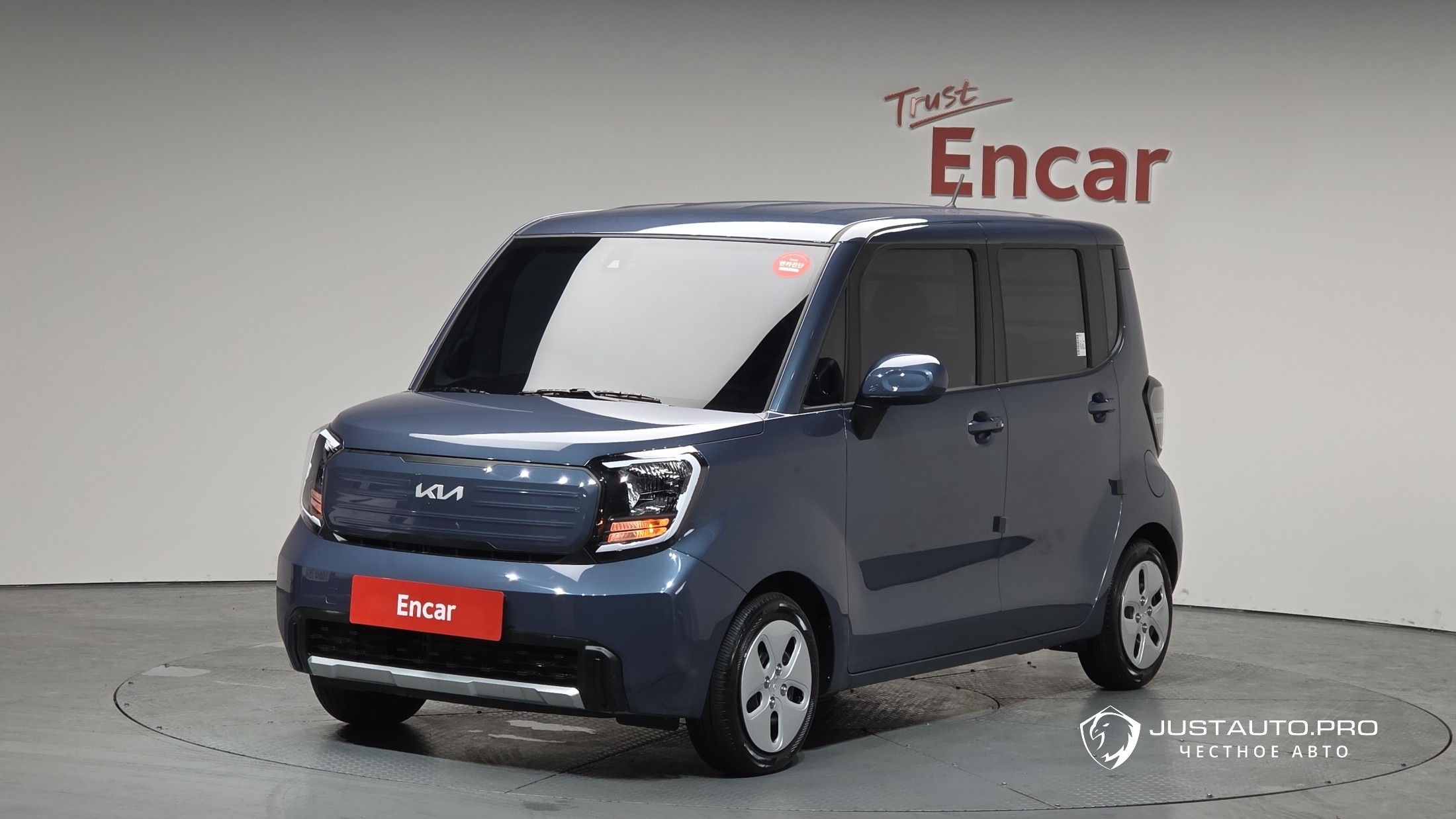 Автомобиль Kia RAY