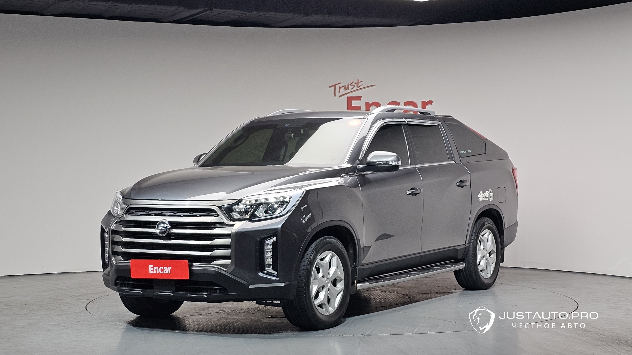 Автомобиль KG_Mobility_Ssangyong Rexton