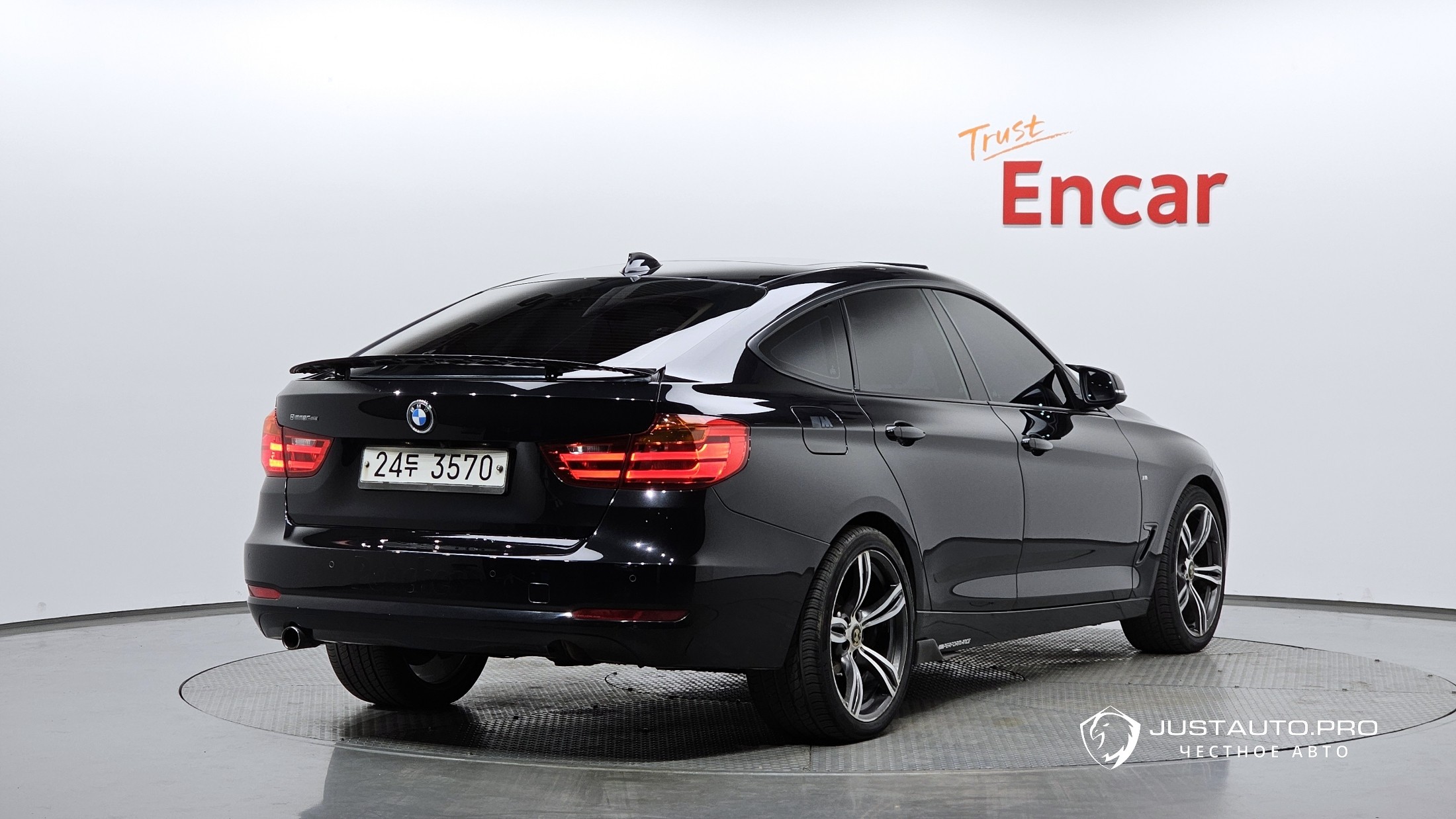 Автомобиль BMW Gran Turismo