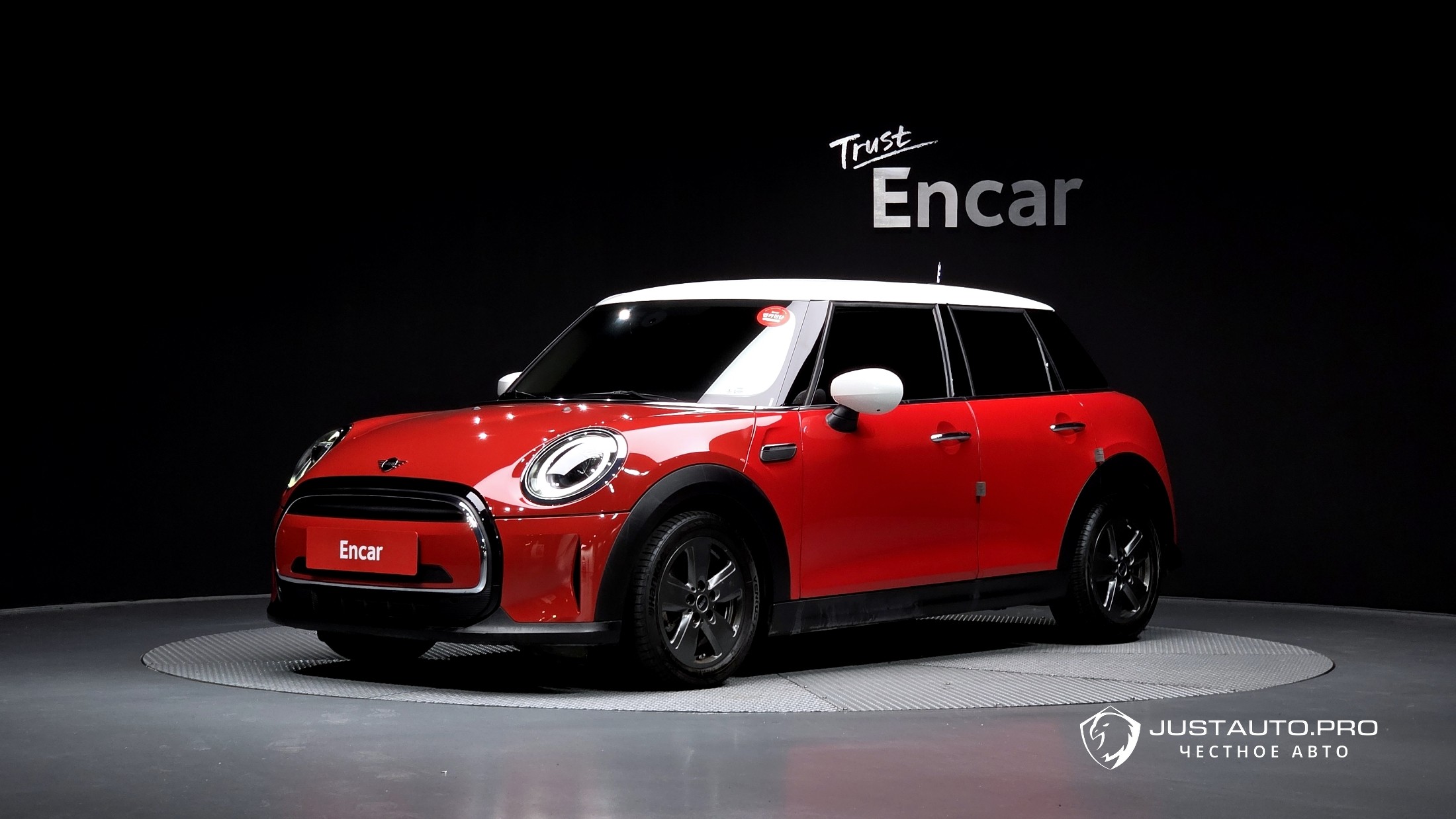 Автомобиль Mini Cooper