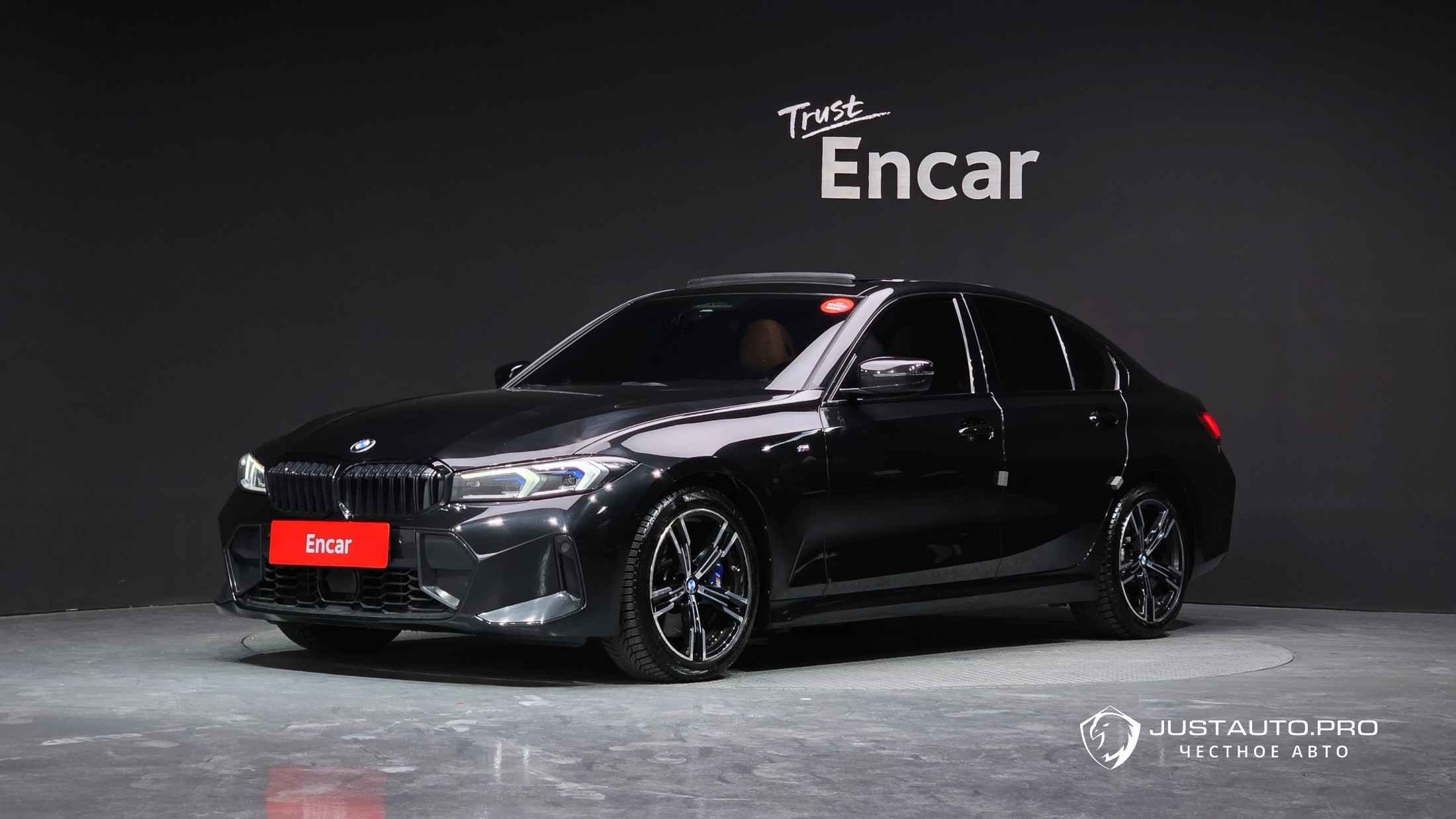 Автомобиль BMW 3-Series