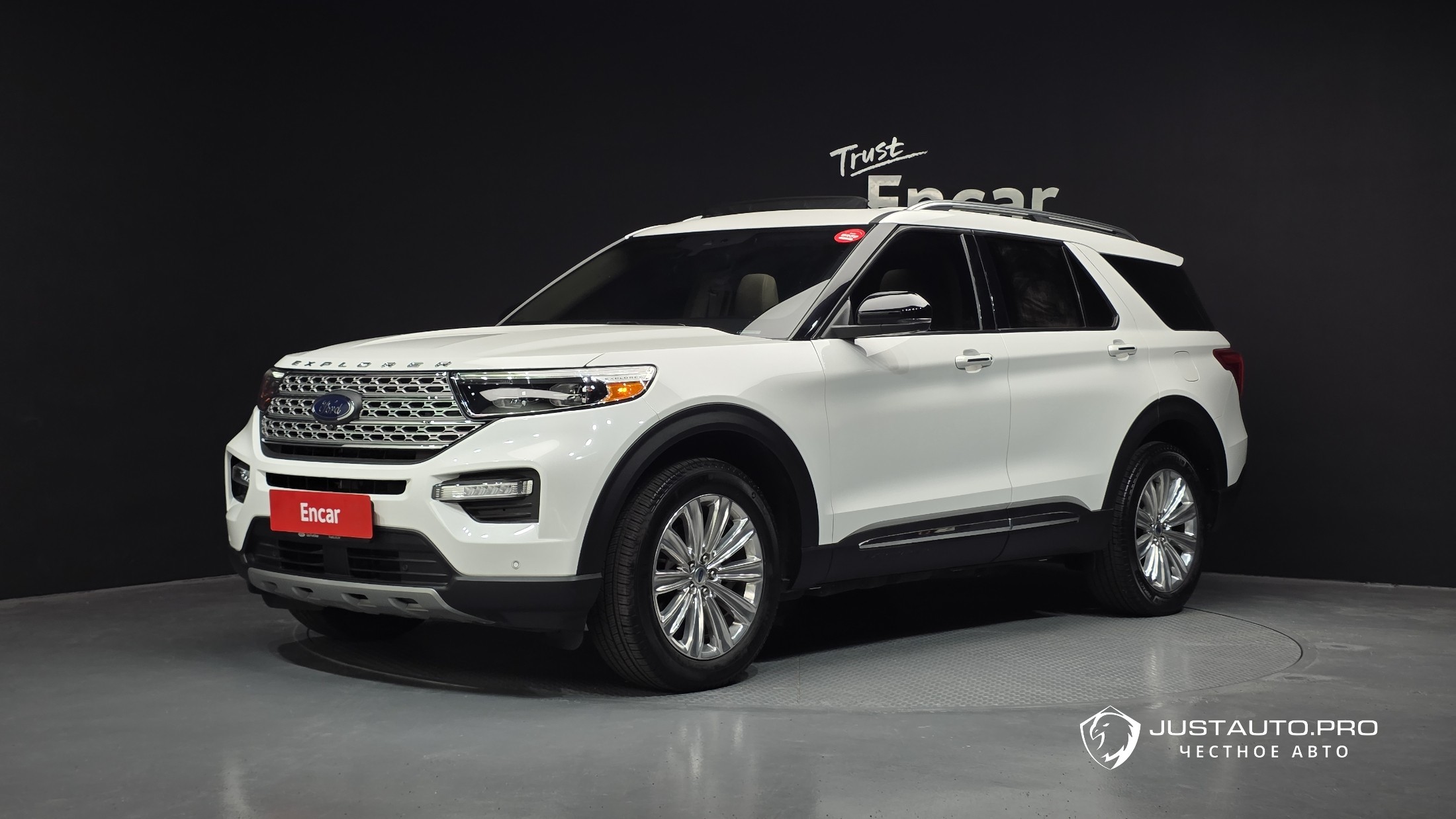 Автомобиль Ford Explorer