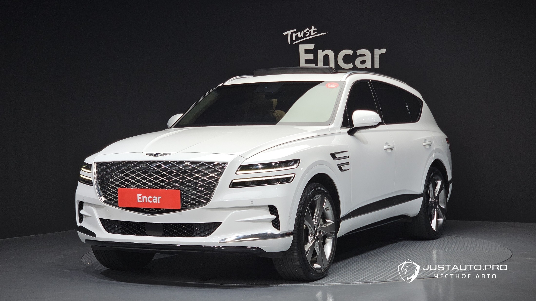 Автомобиль Genesis GV80
