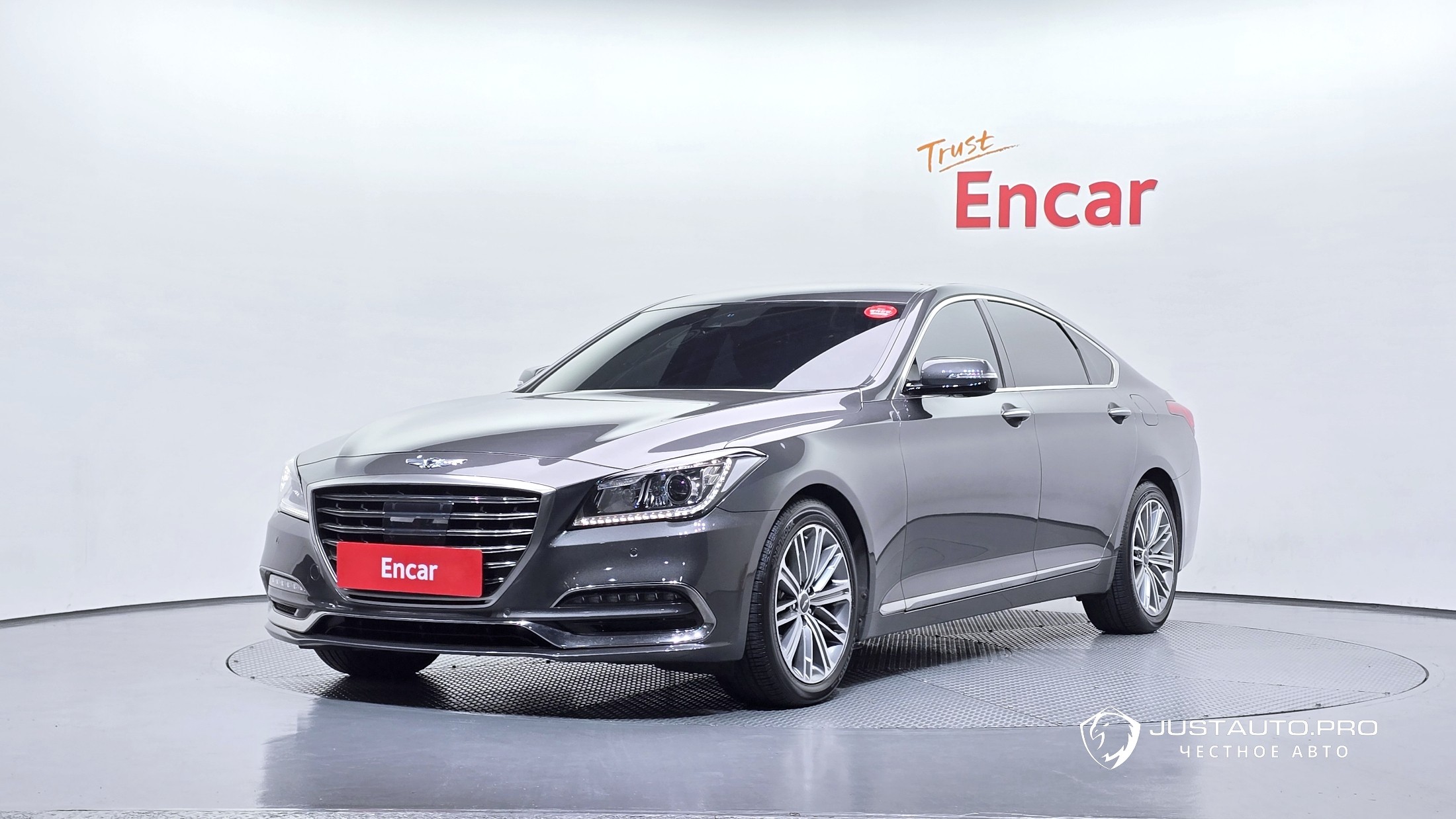 Автомобиль Genesis G80