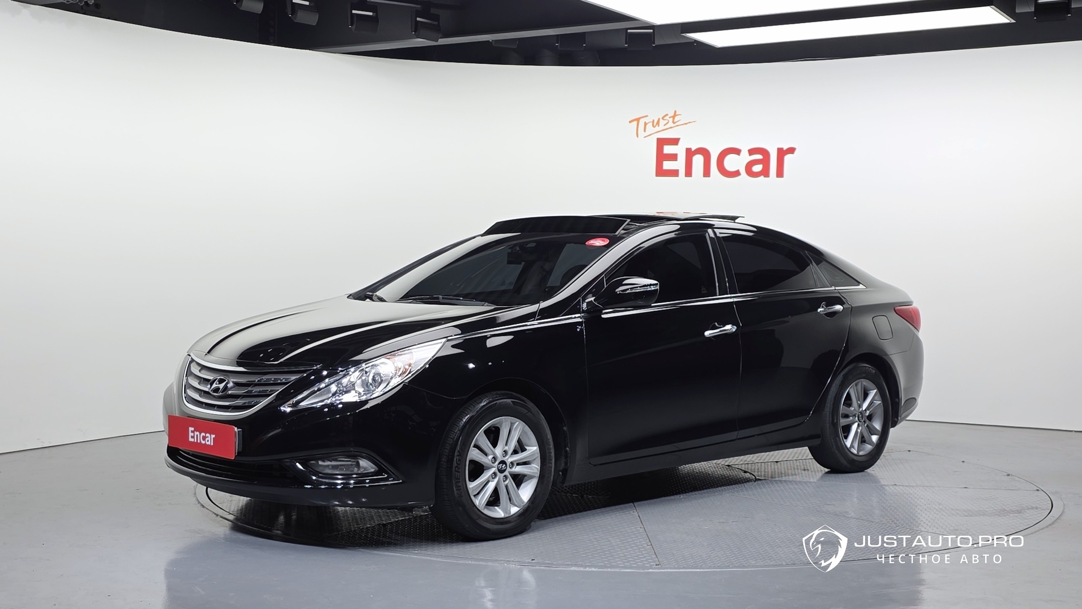 Автомобиль Hyundai Sonata