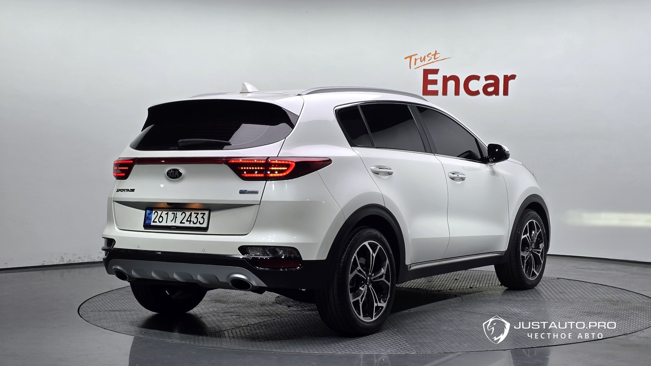 Автомобиль Kia Sportage