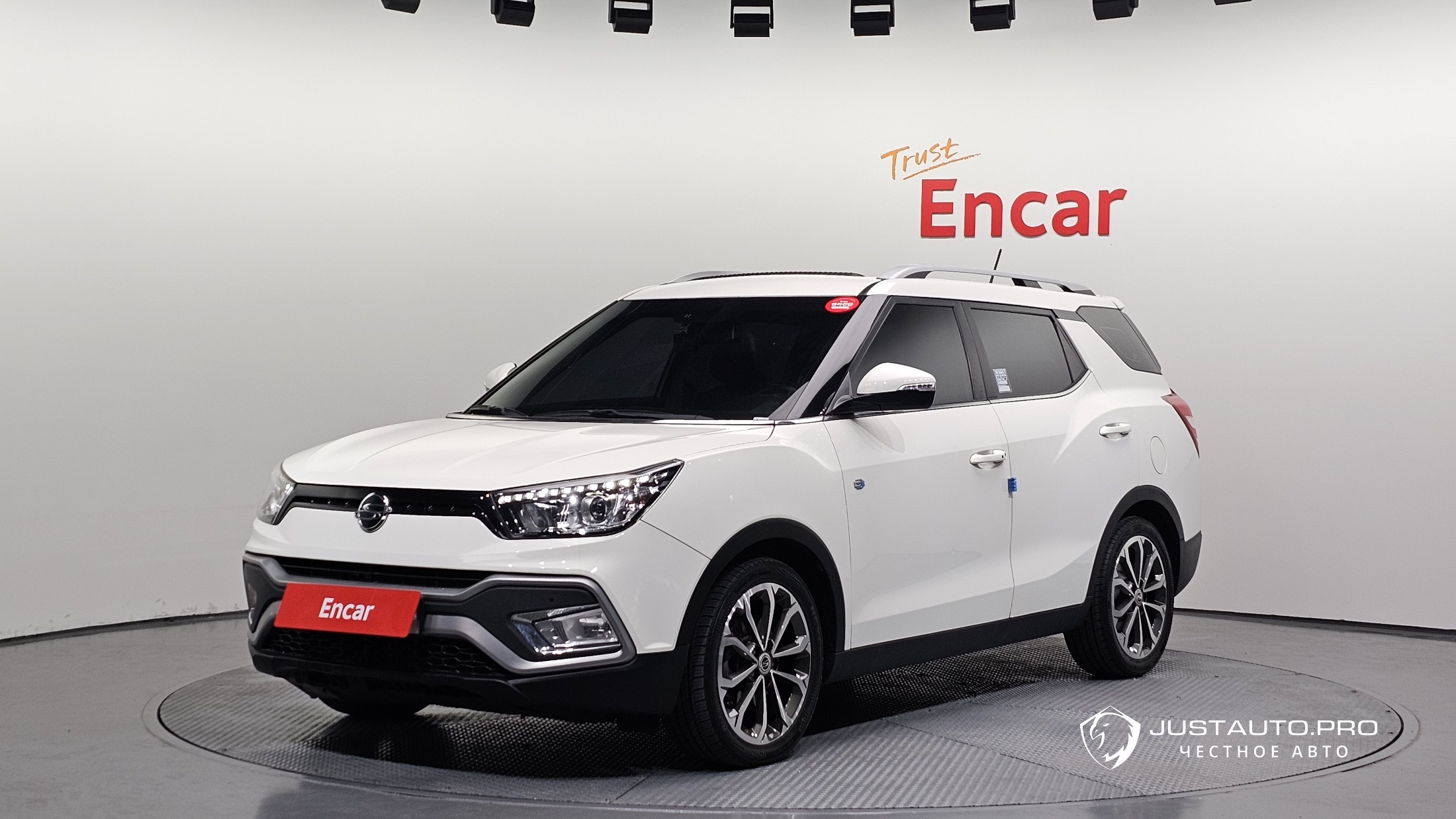 Автомобиль KG_Mobility_Ssangyong TIBOLI